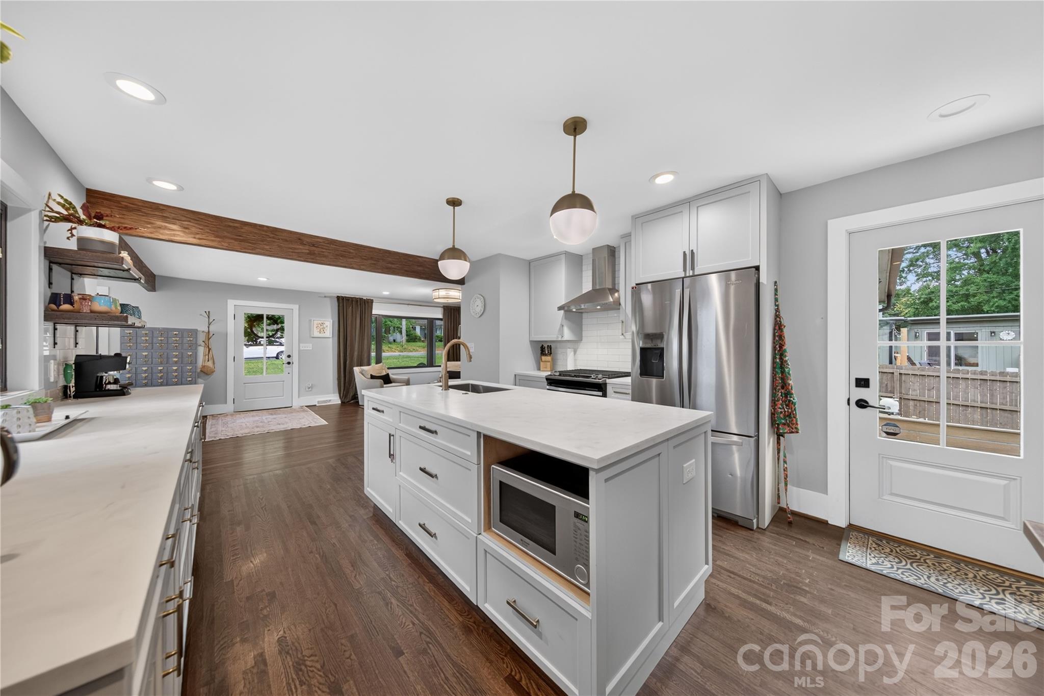 1721 Merry Oaks Road — Charlotte
