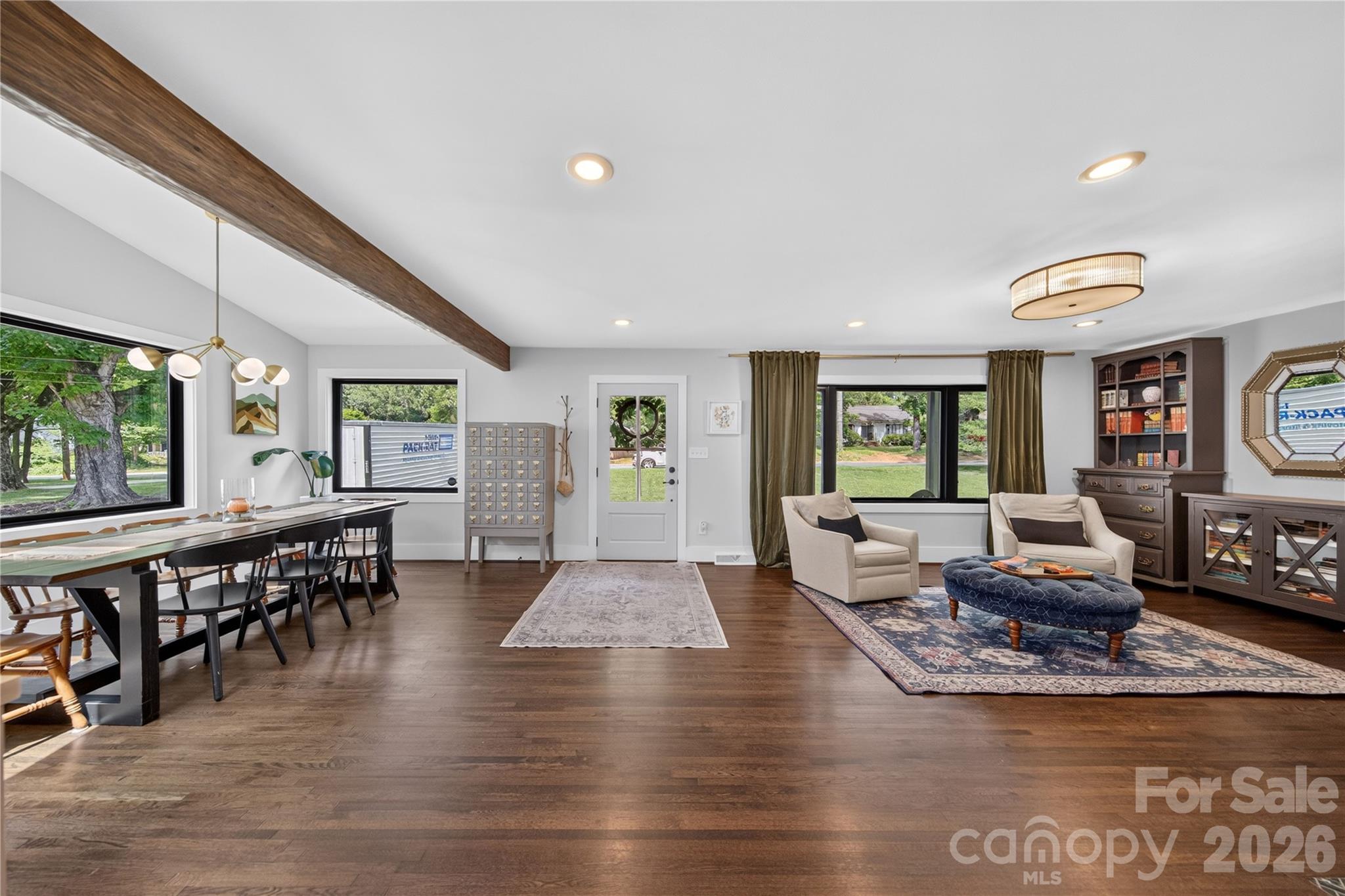 1721 Merry Oaks Road — Charlotte