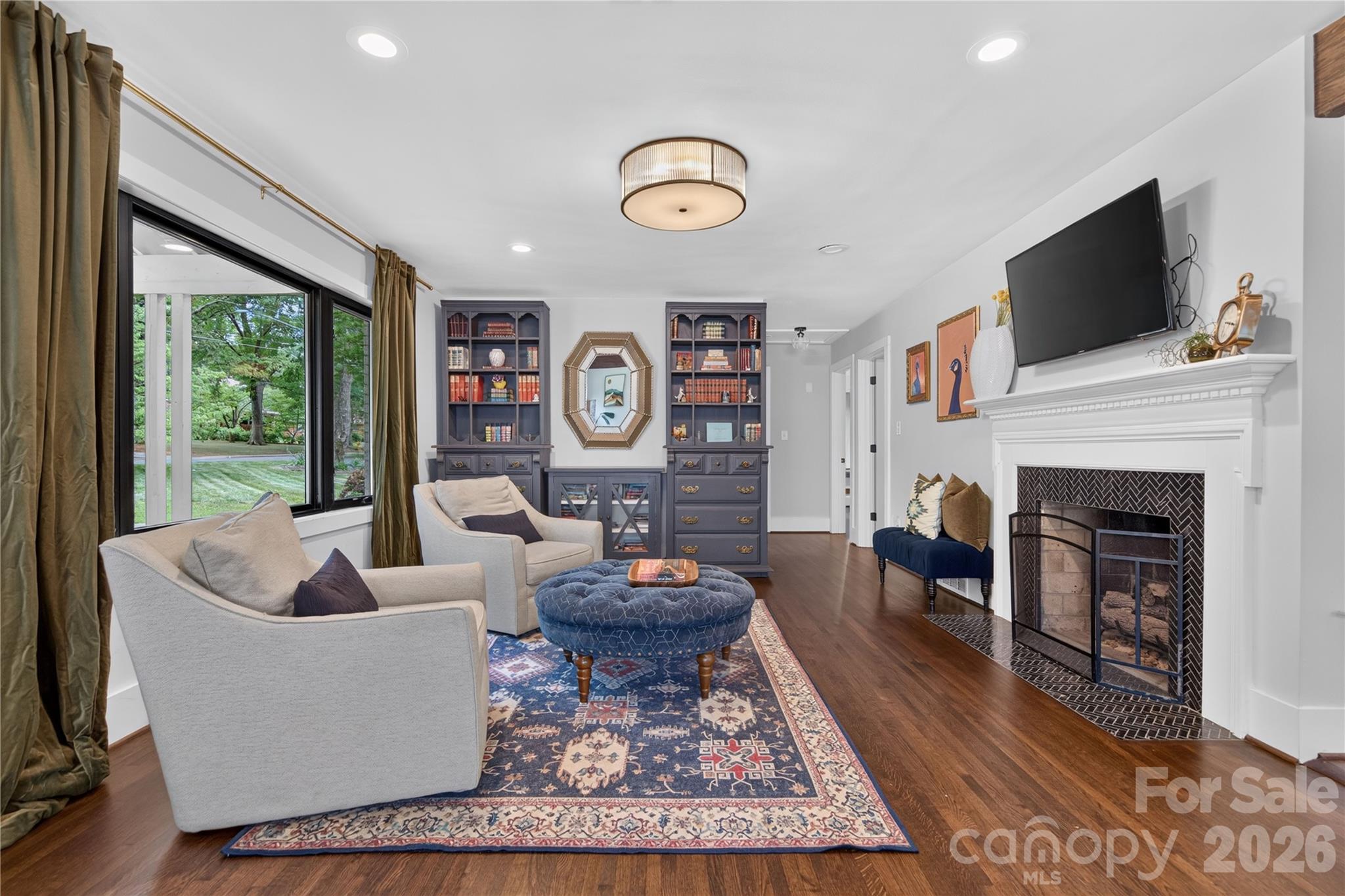 1721 Merry Oaks Road — Charlotte