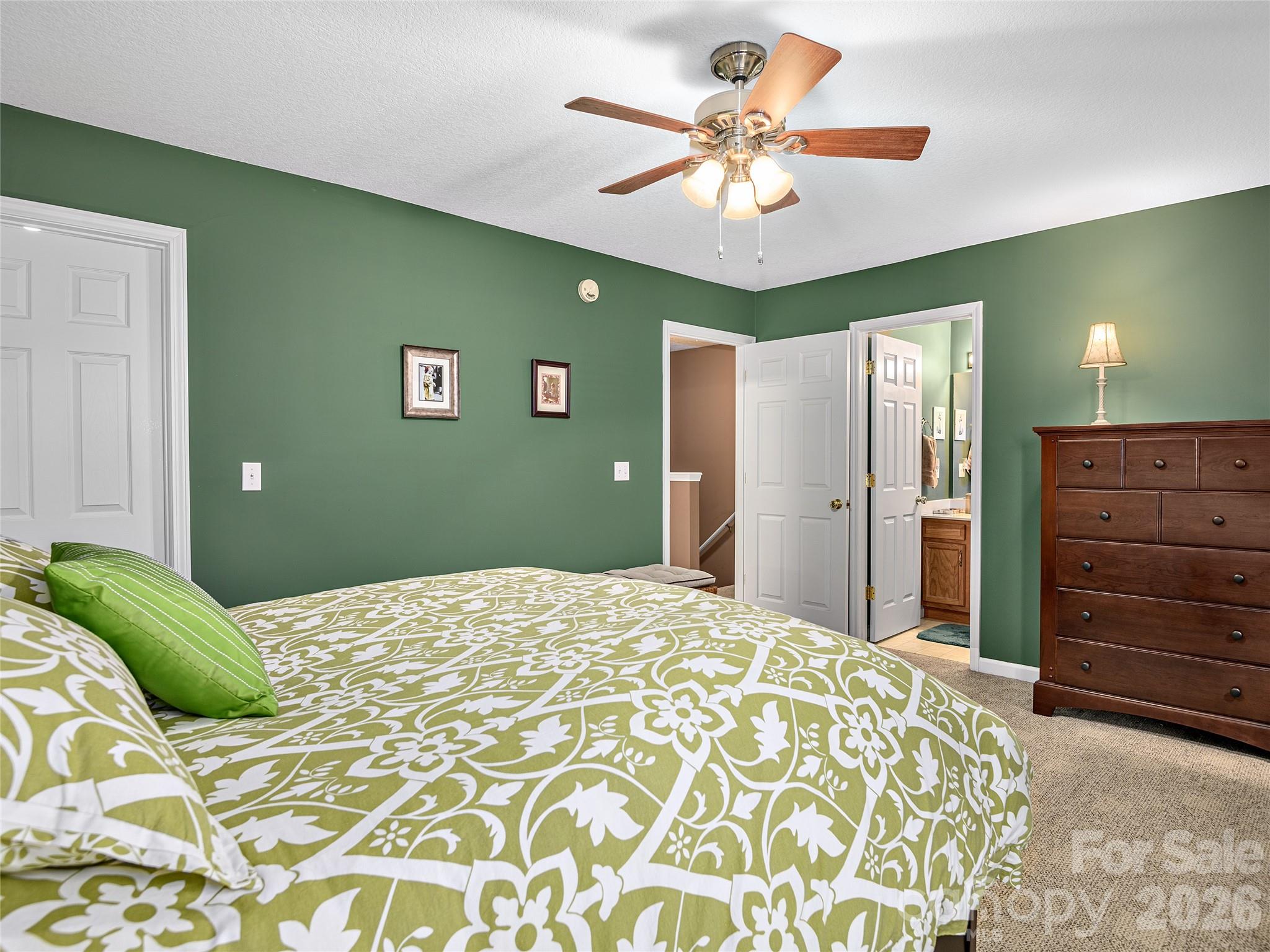 15 Willowick Drive — Asheville