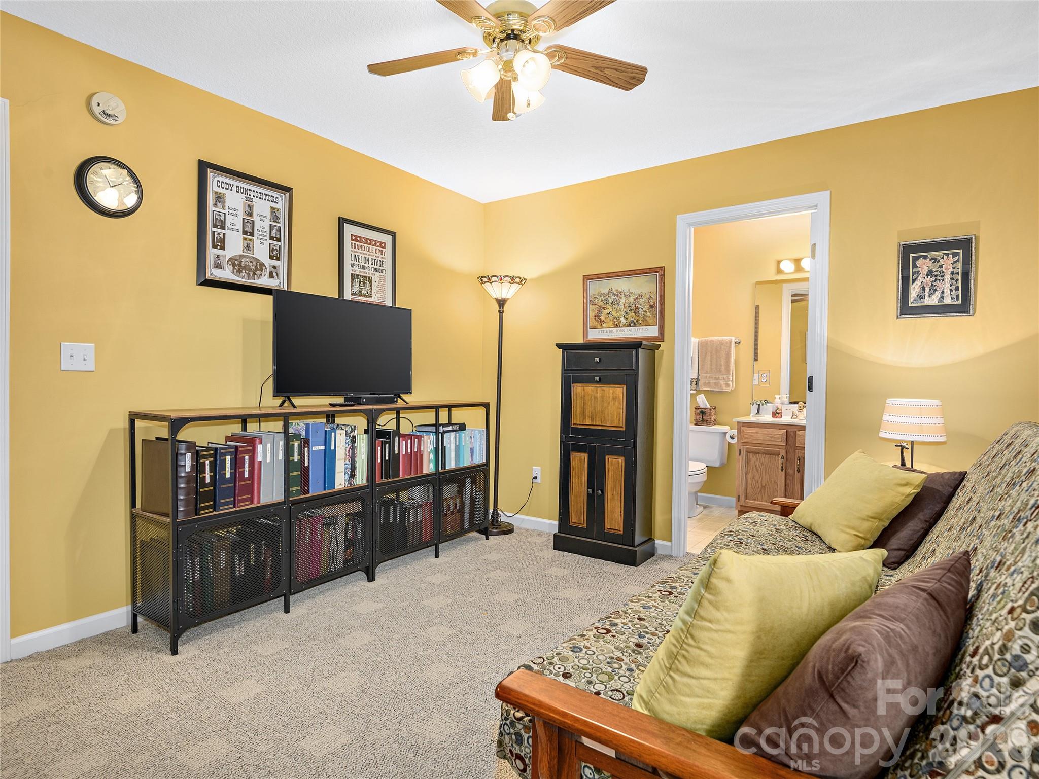 15 Willowick Drive — Asheville