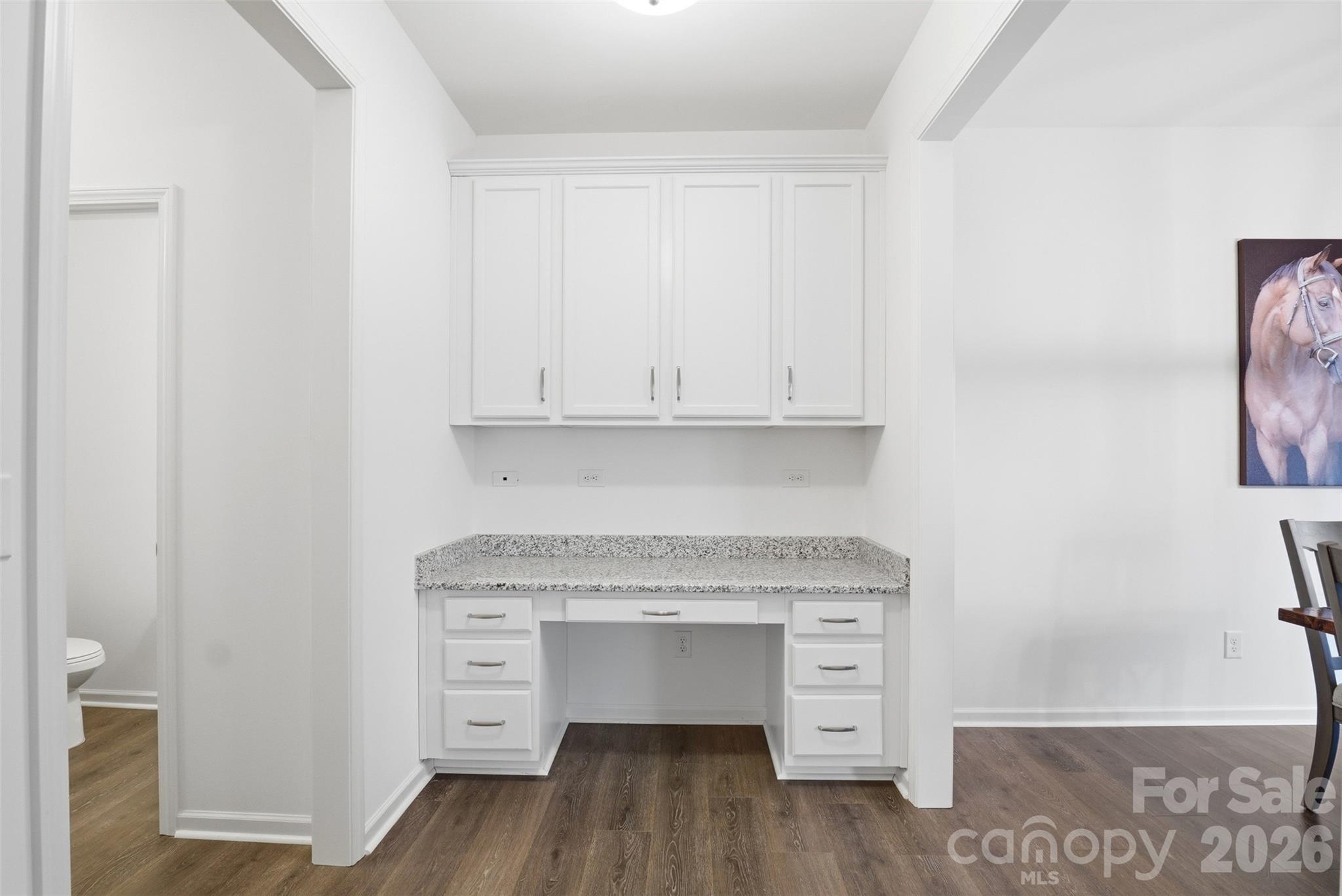 6500 Kinder Lane — Lancaster