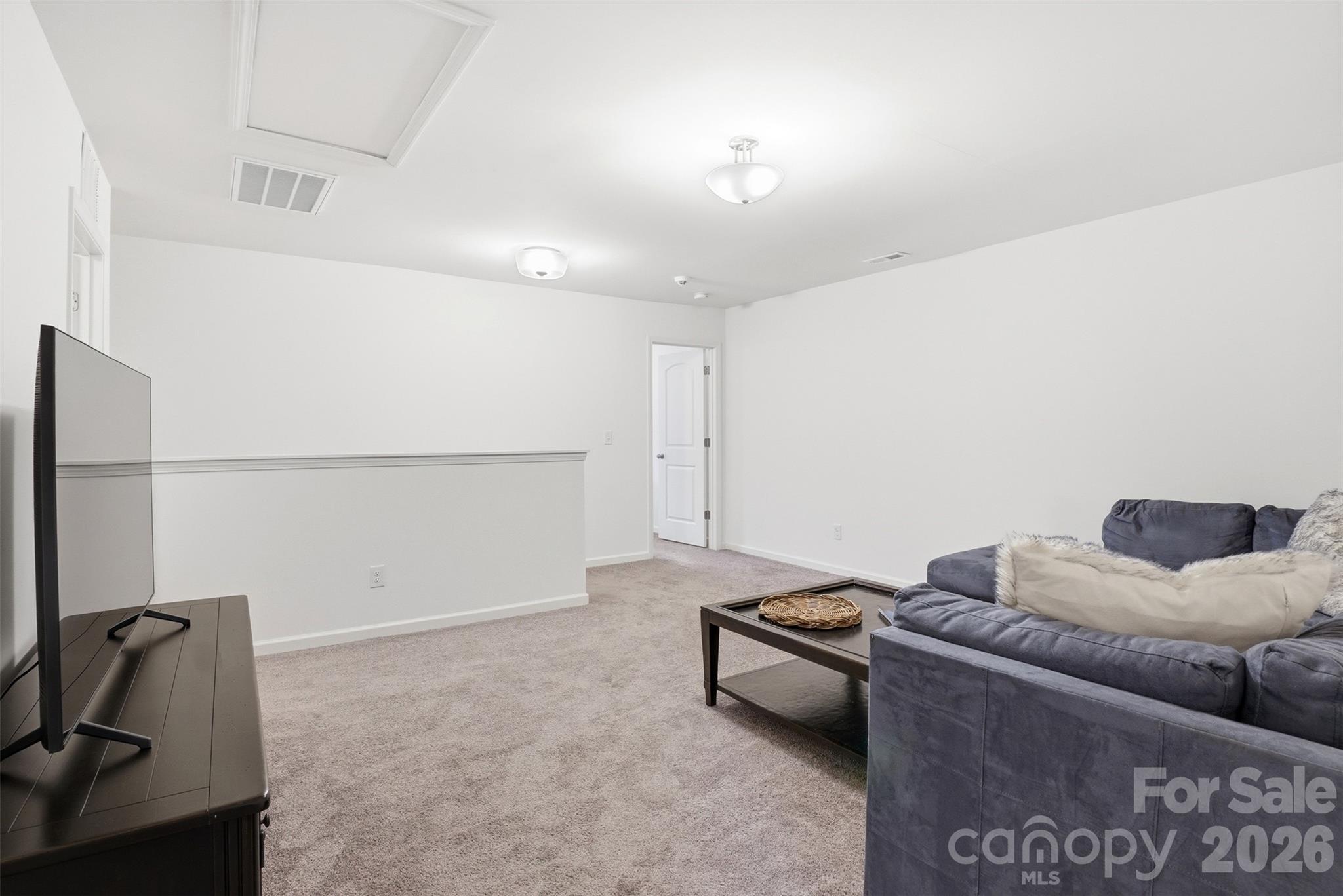 6500 Kinder Lane — Lancaster