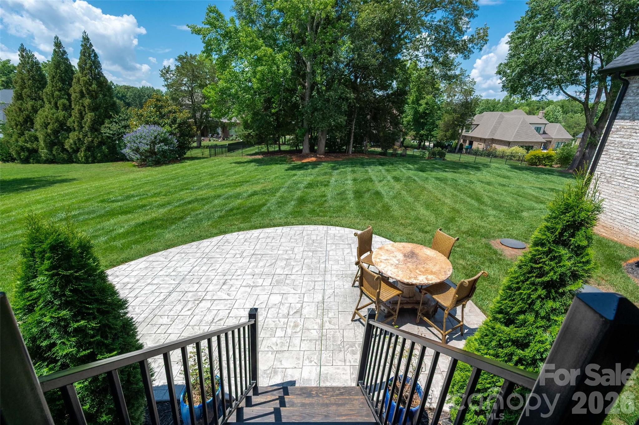 10035 Whispering Falls Avenue — Charlotte