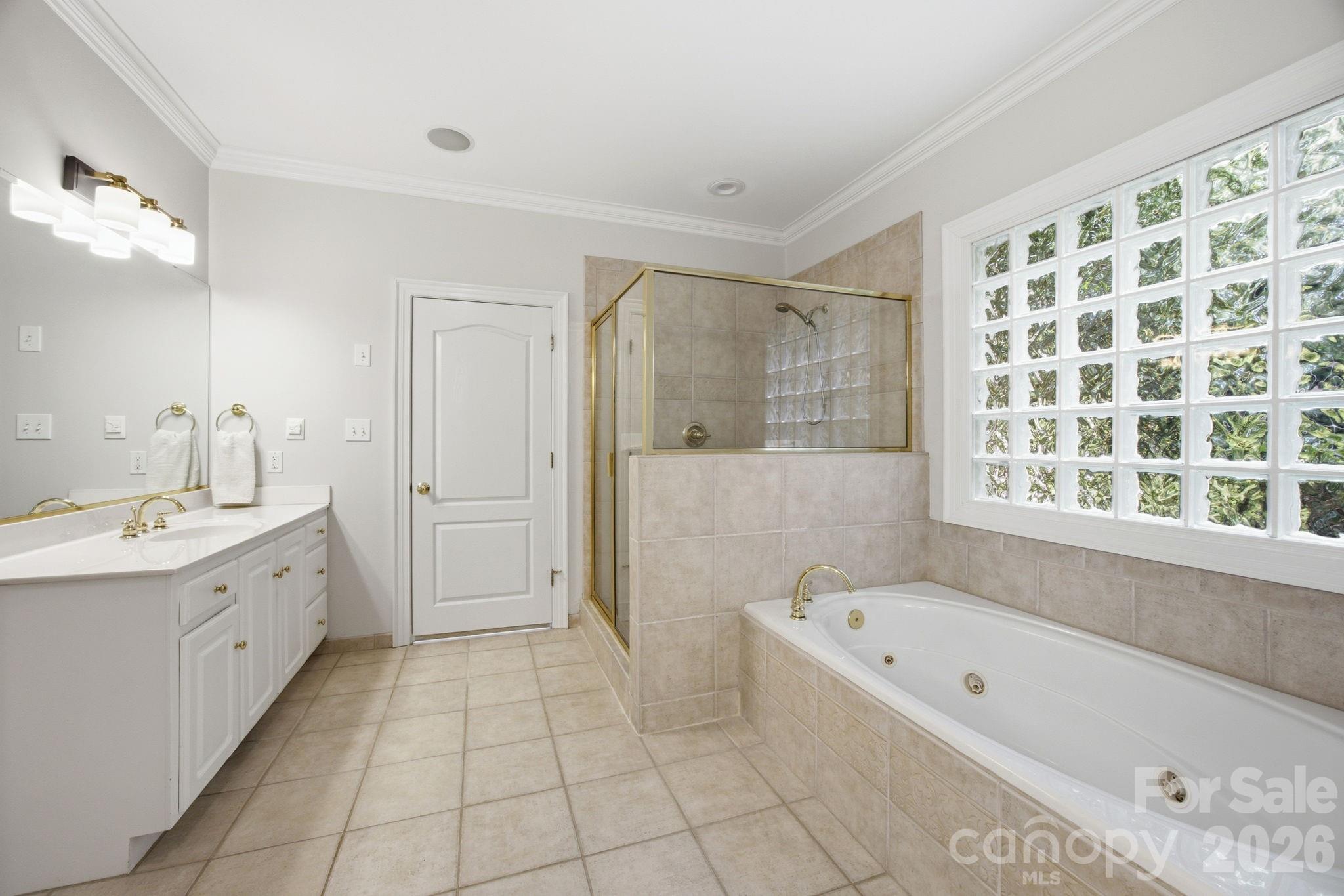 1016 Firethorne Club Drive — Waxhaw
