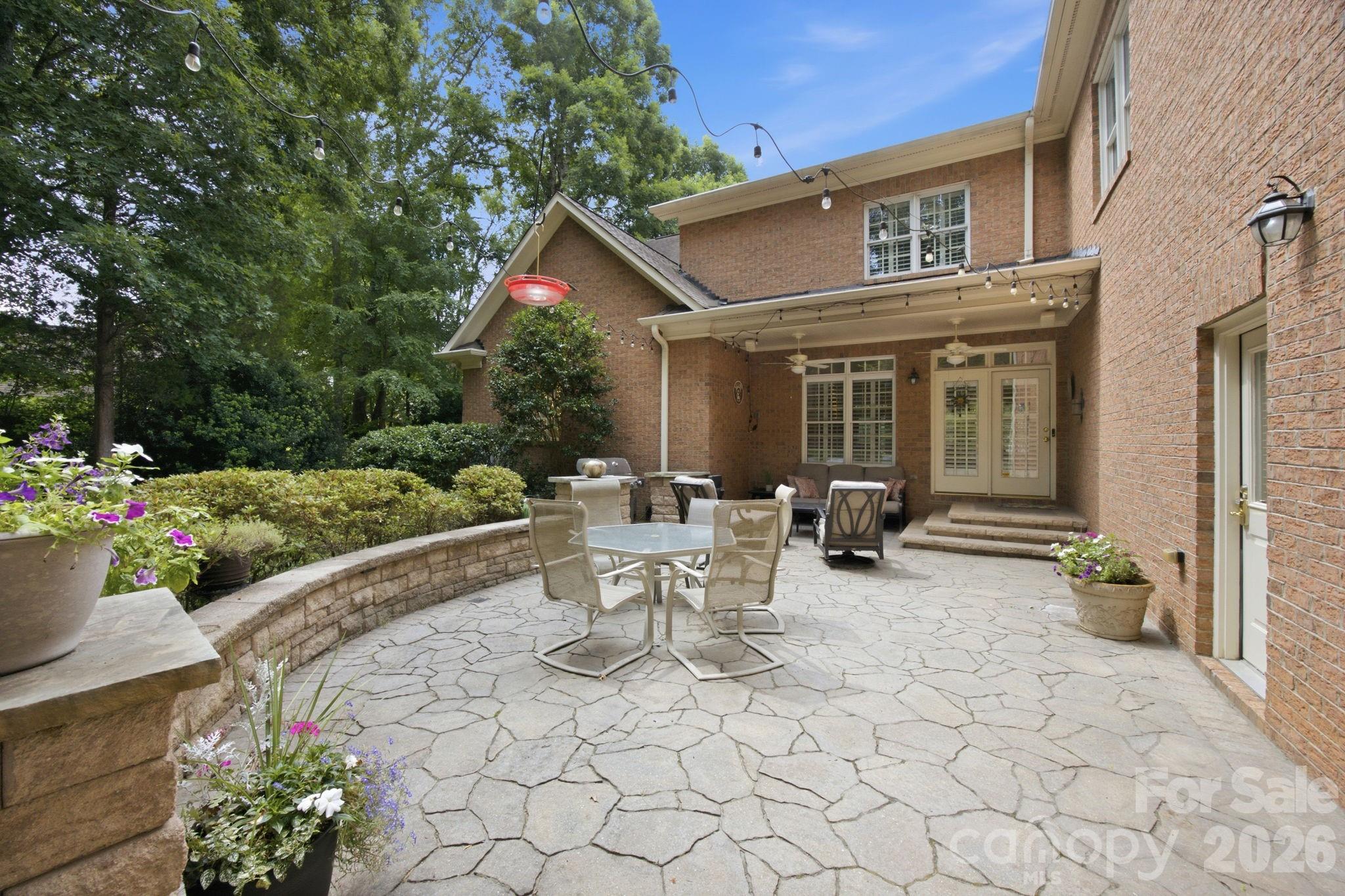 1016 Firethorne Club Drive — Waxhaw