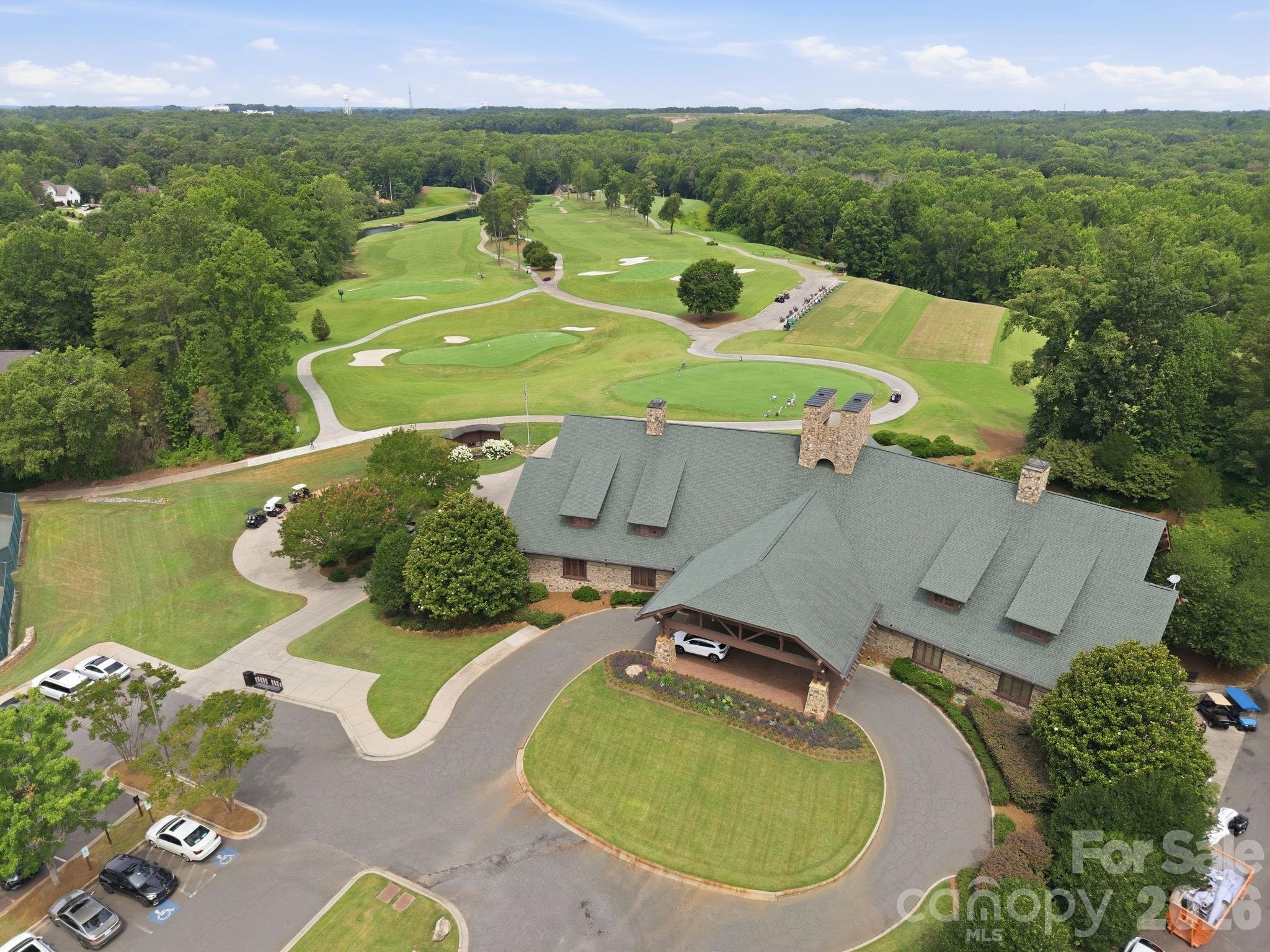 1016 Firethorne Club Drive — Waxhaw