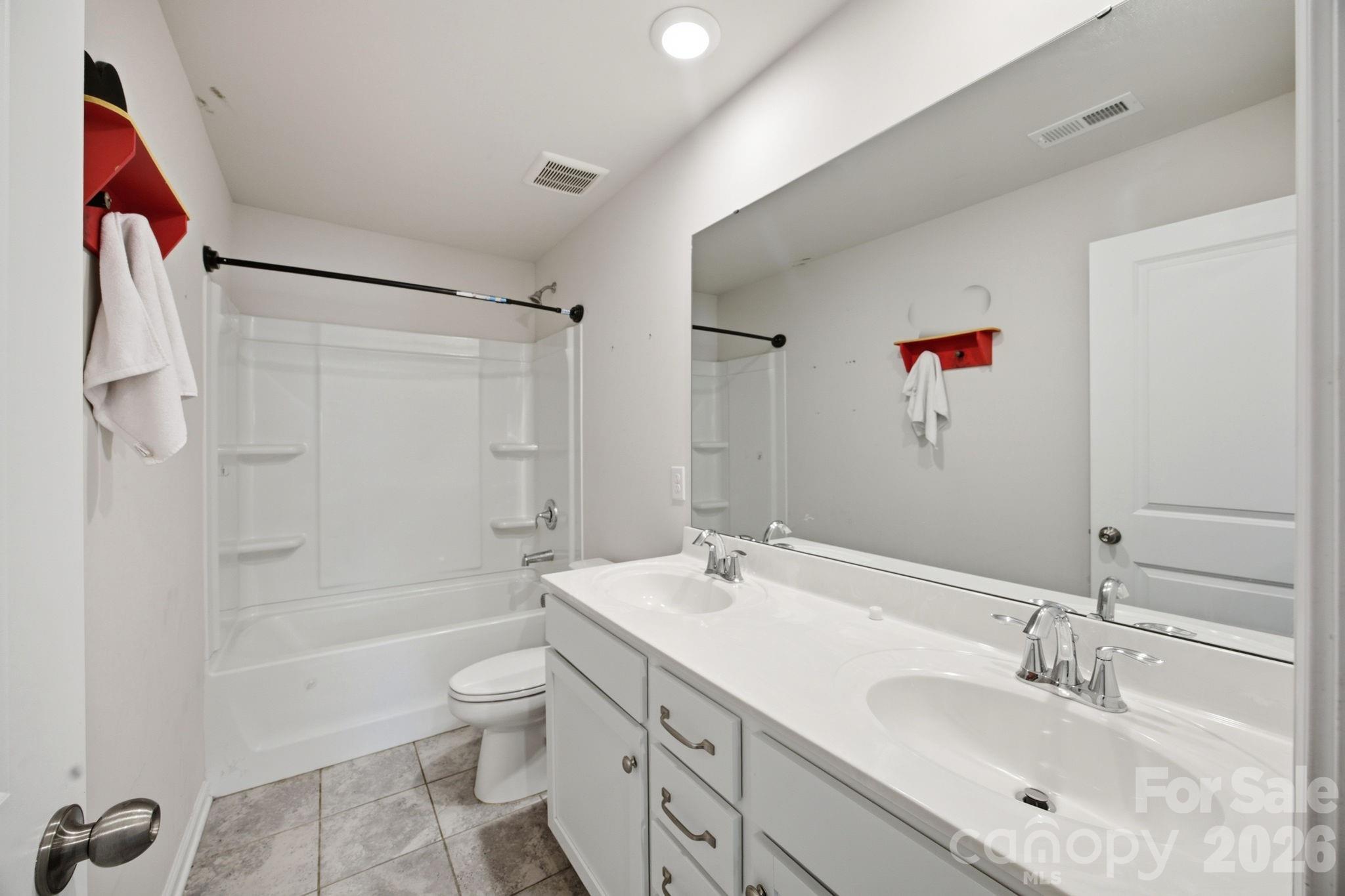 149 Rooster Tail Lane — Troutman