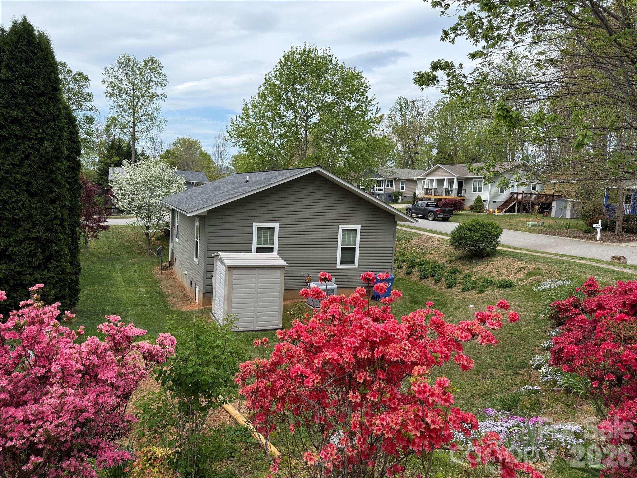 137 Warren Haynes Drive — Asheville
