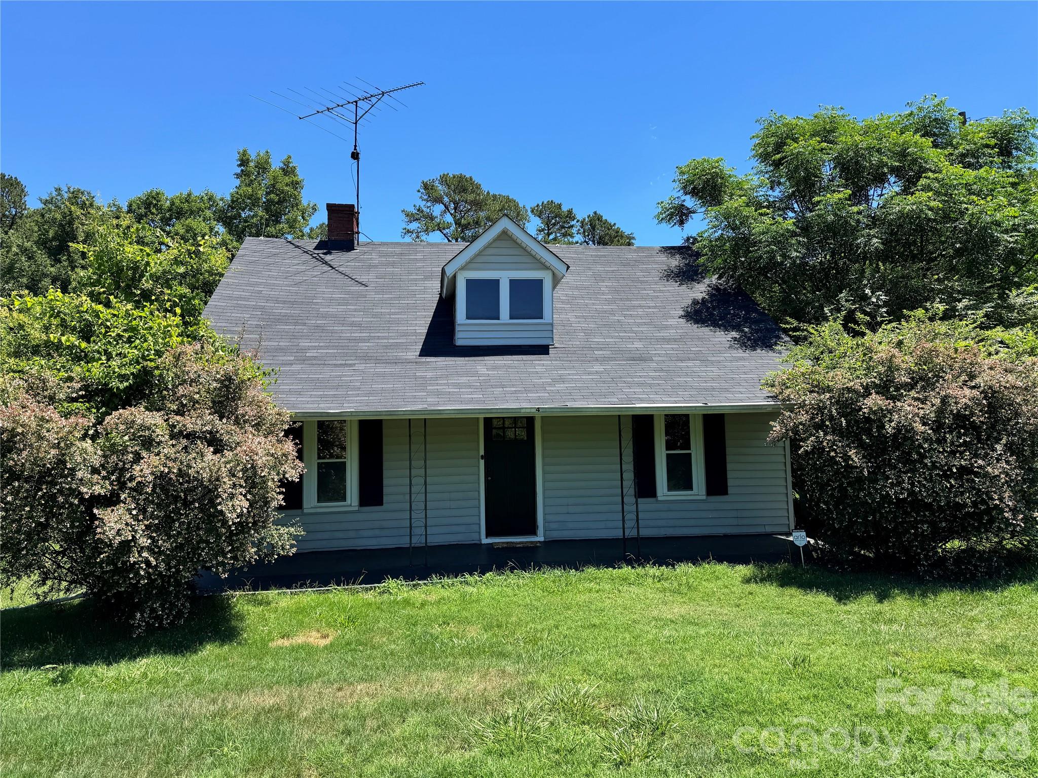 2834 Dan Brown Drive — Claremont