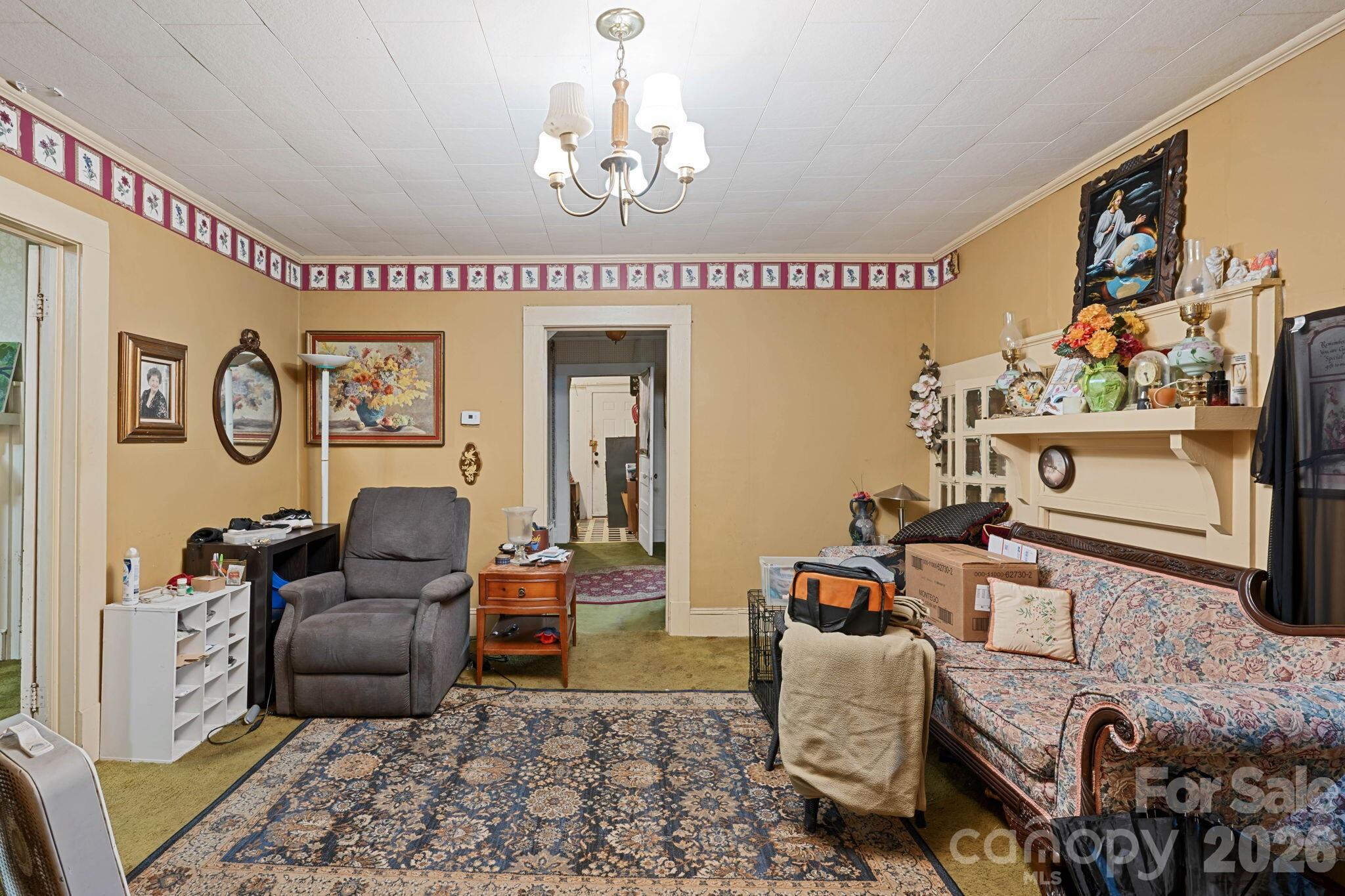 106 N Main Street — Granite Falls