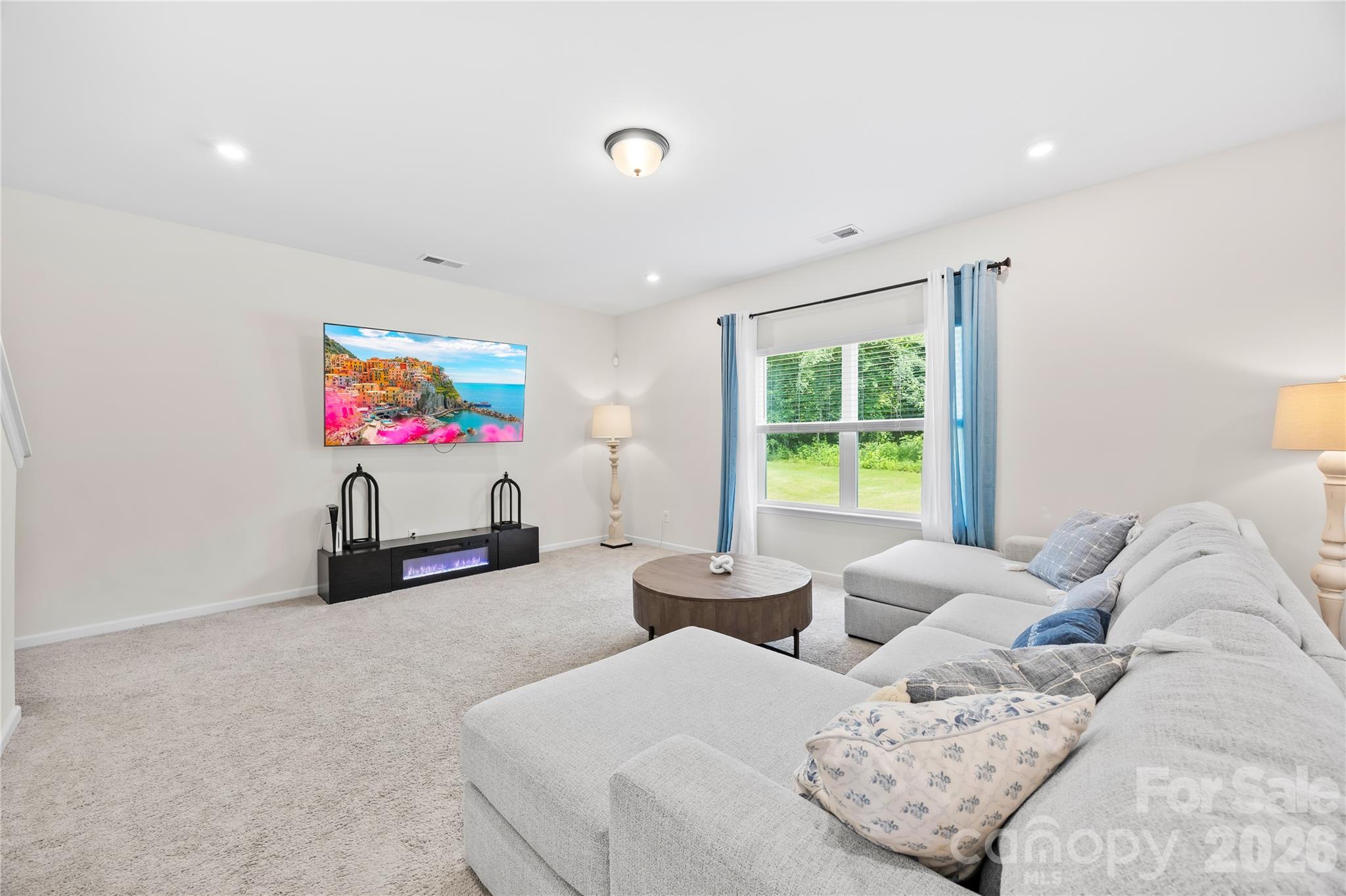 6230 Gala Lane — Charlotte