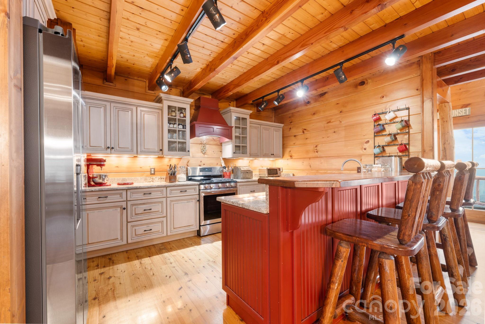 635 Acorn Nvno — Zionville