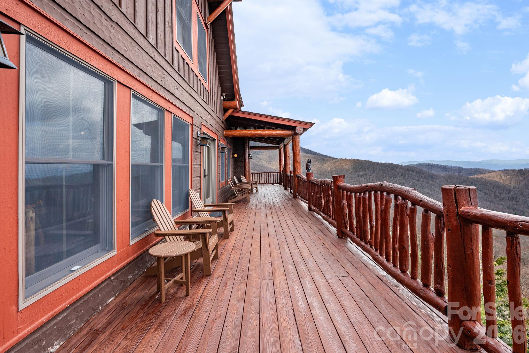 635 Acorn Nvno — Zionville
