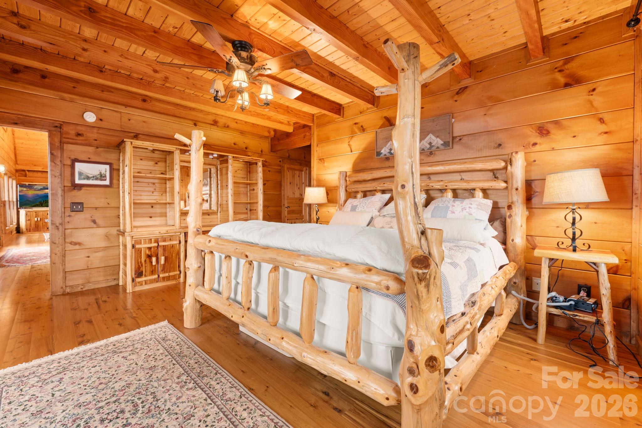 635 Acorn Nvno — Zionville