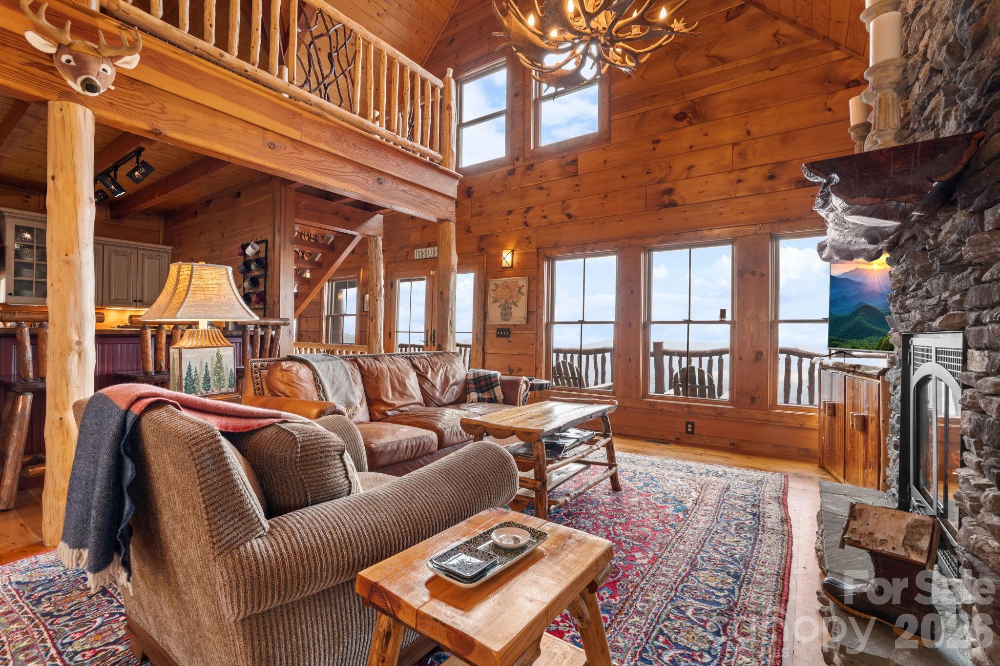 635 Acorn Nvno — Zionville