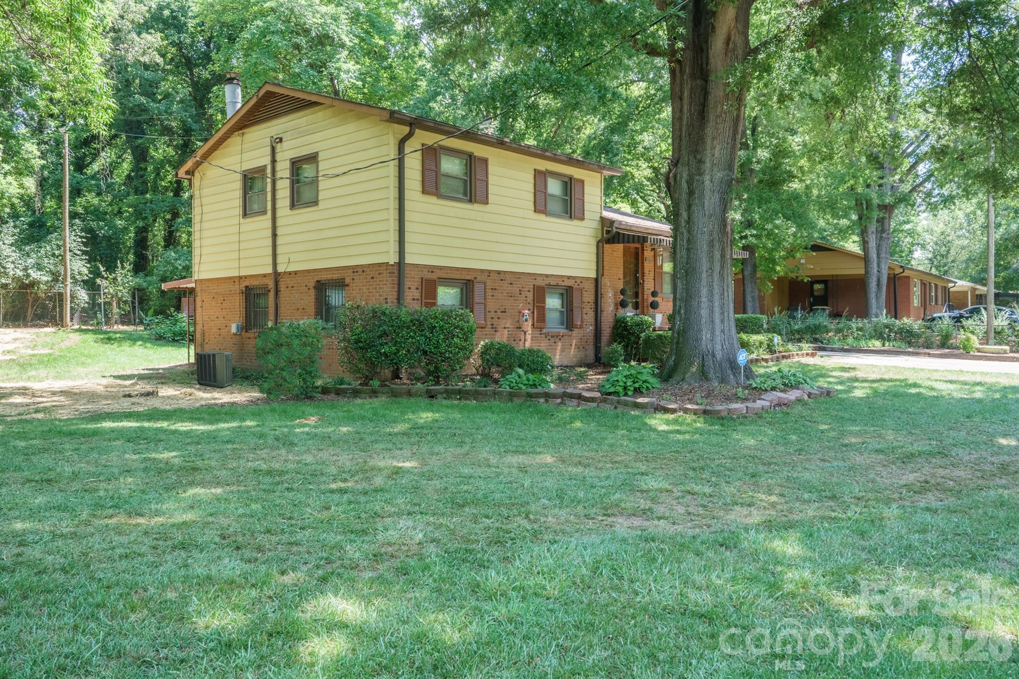1505 Kingston Drive — Kannapolis