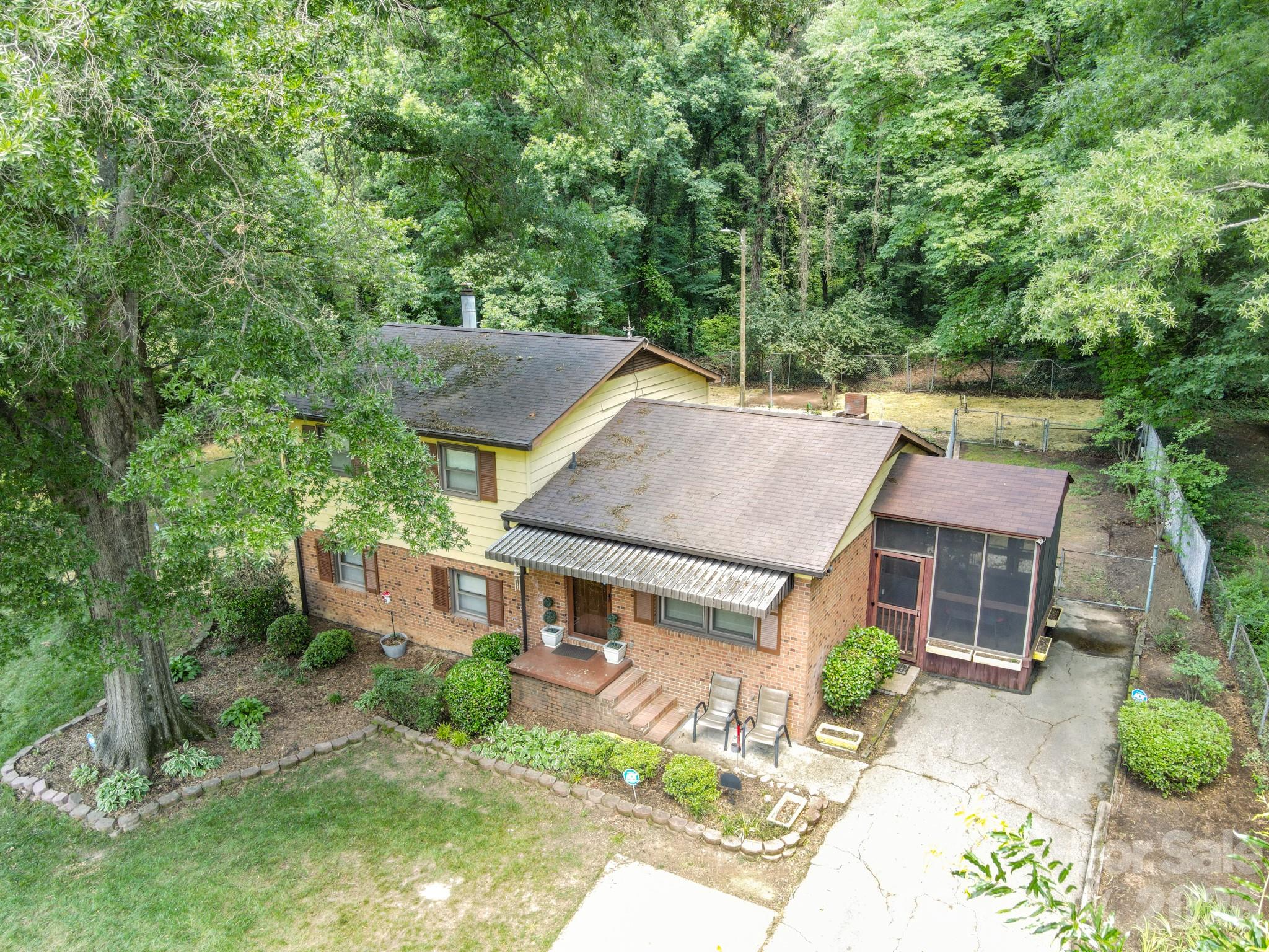 1505 Kingston Drive — Kannapolis