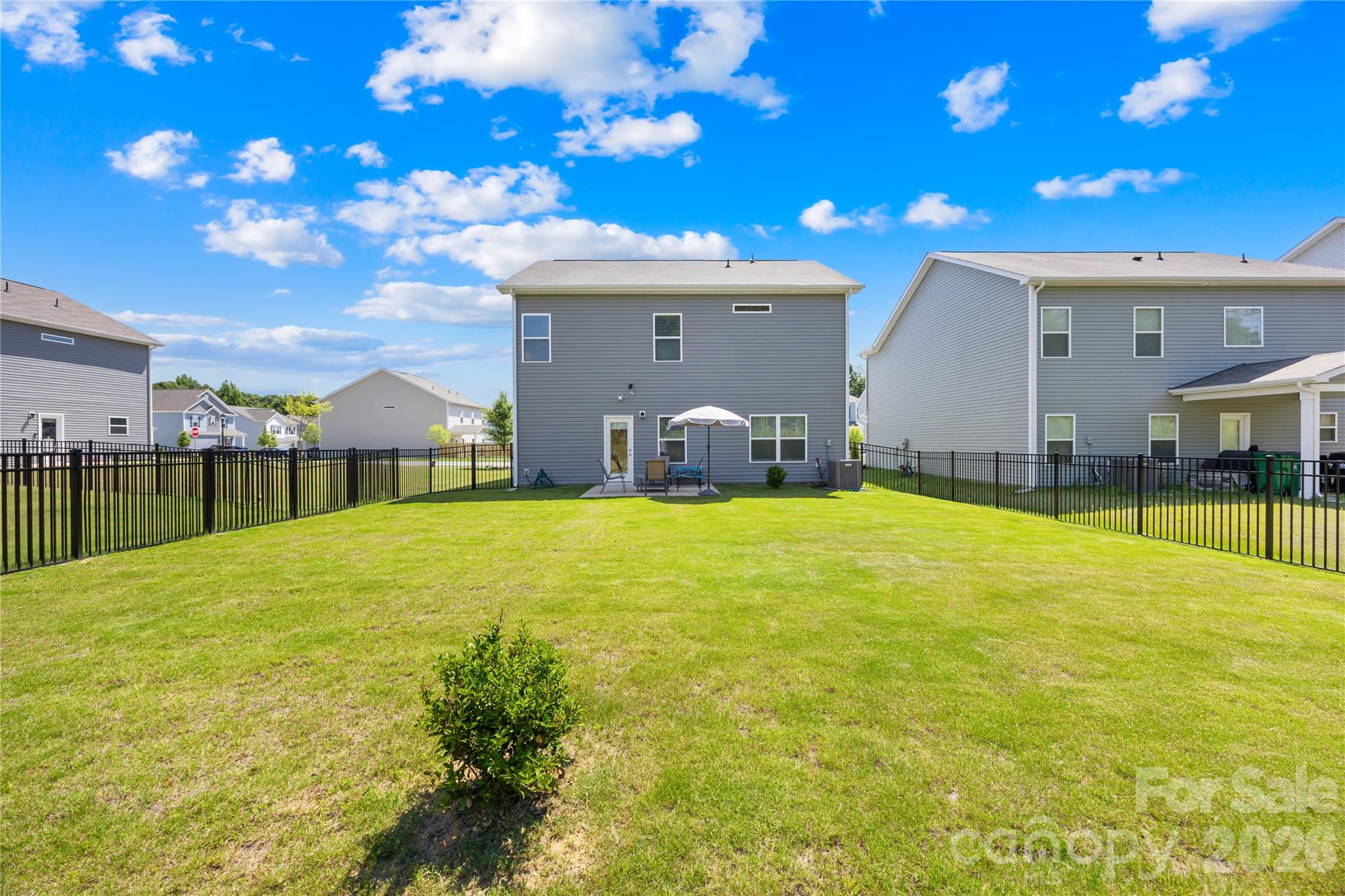 8131 Jonagold Lane — Charlotte