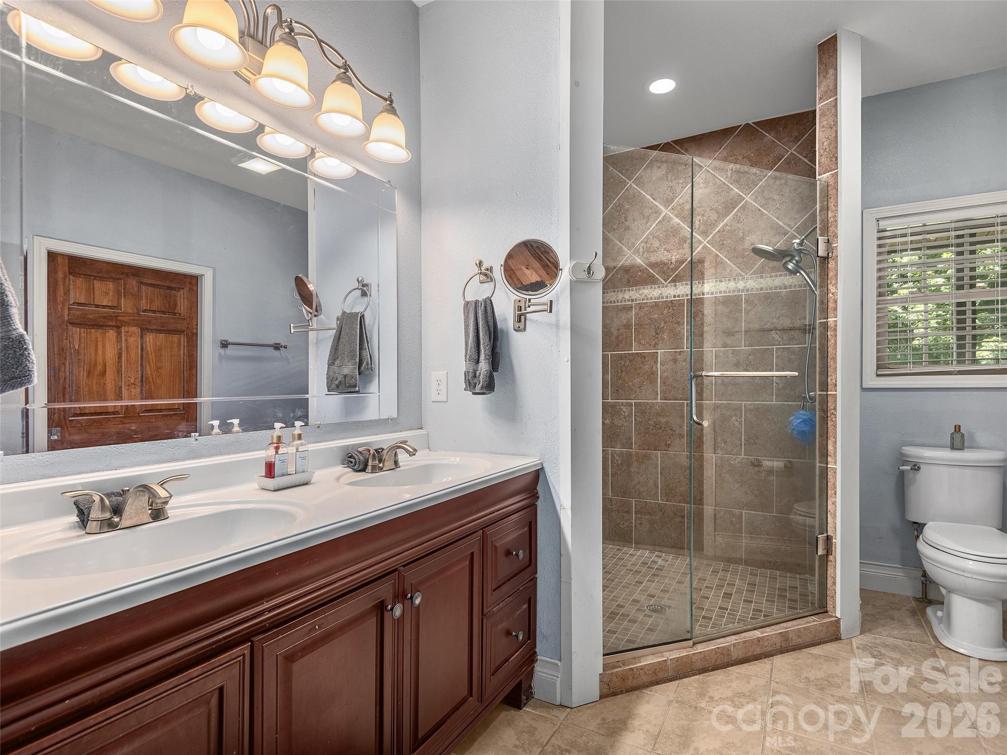 148 Campbell Creek Road — Maggie Valley