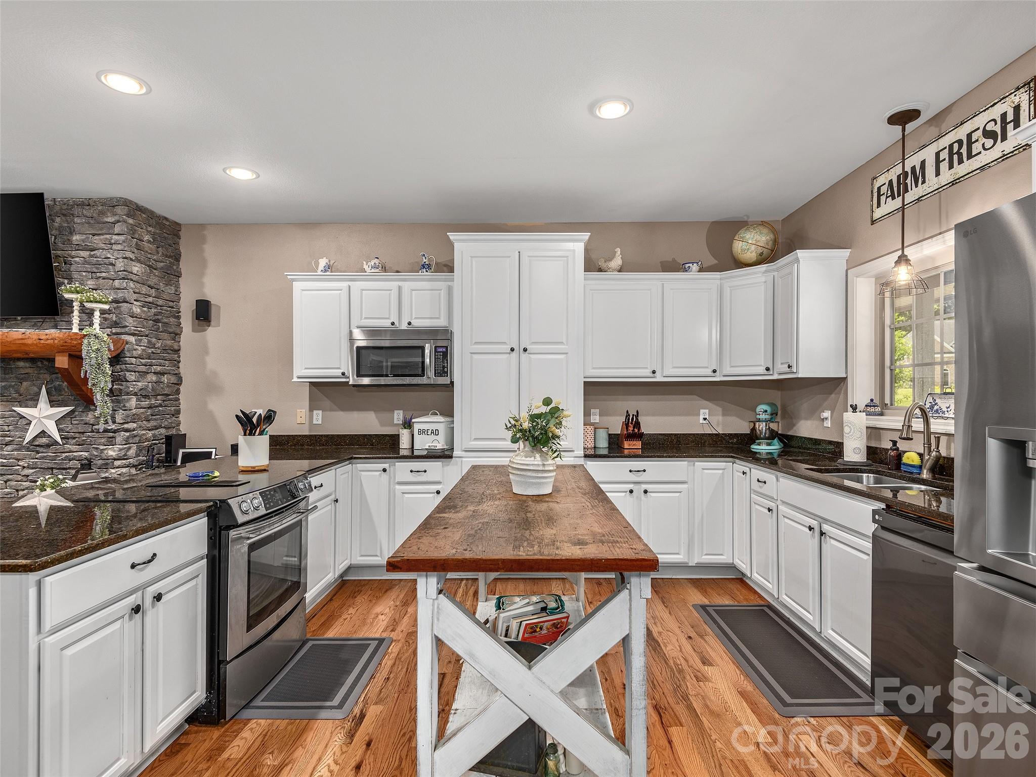 148 Campbell Creek Road — Maggie Valley