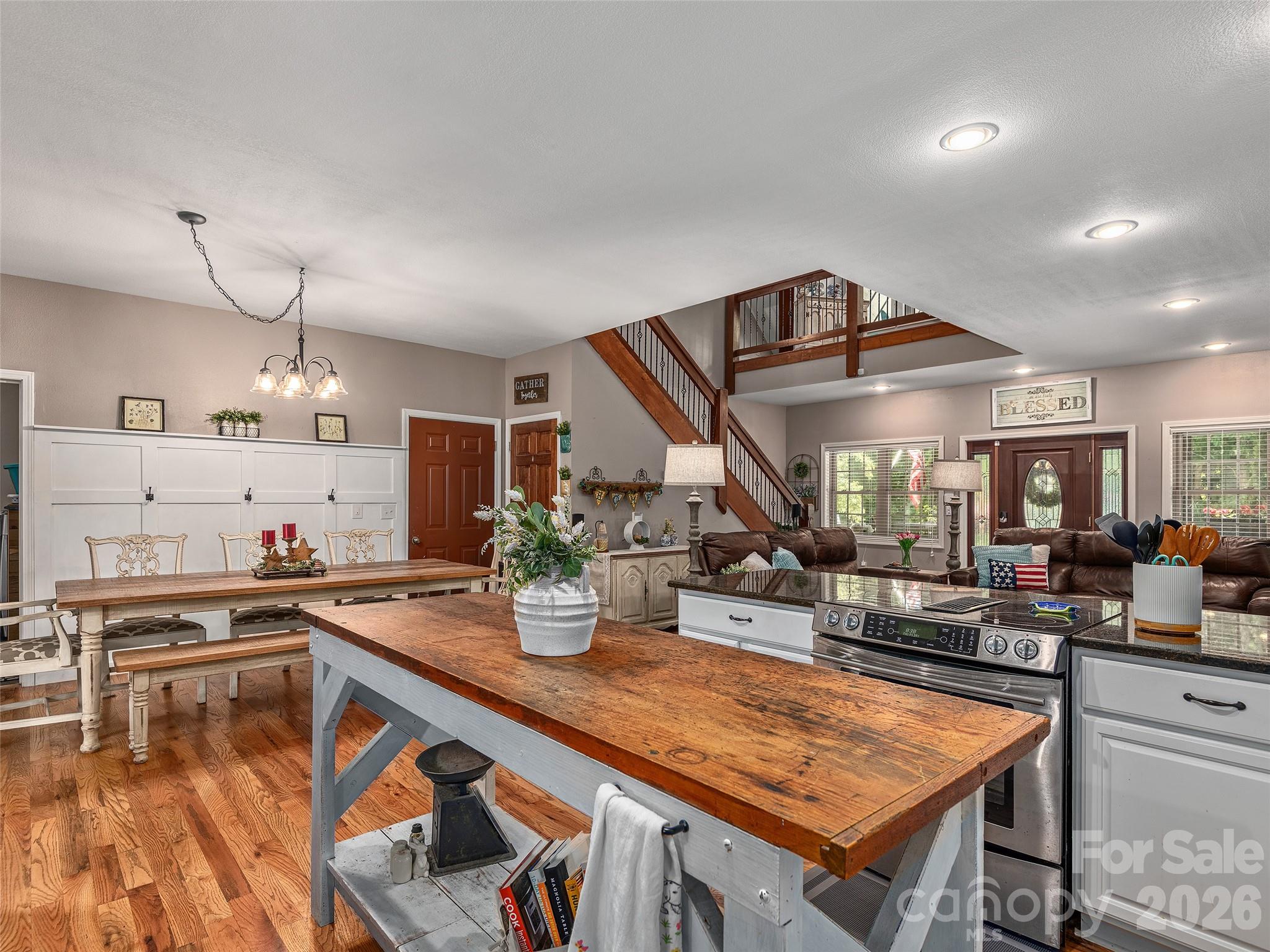 148 Campbell Creek Road — Maggie Valley