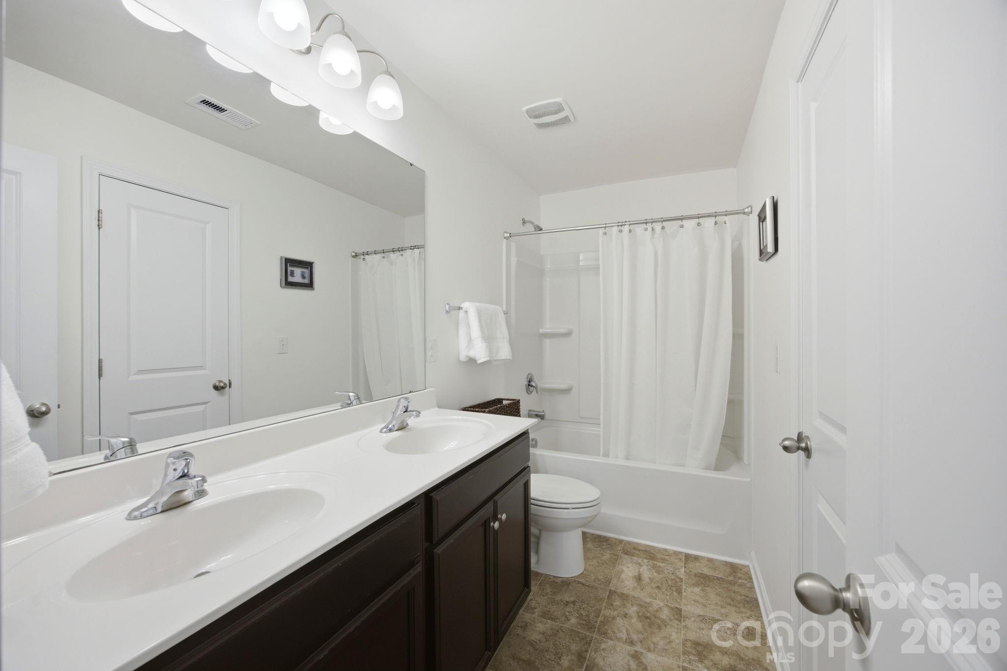 145 N Cromwell Drive — Mooresville