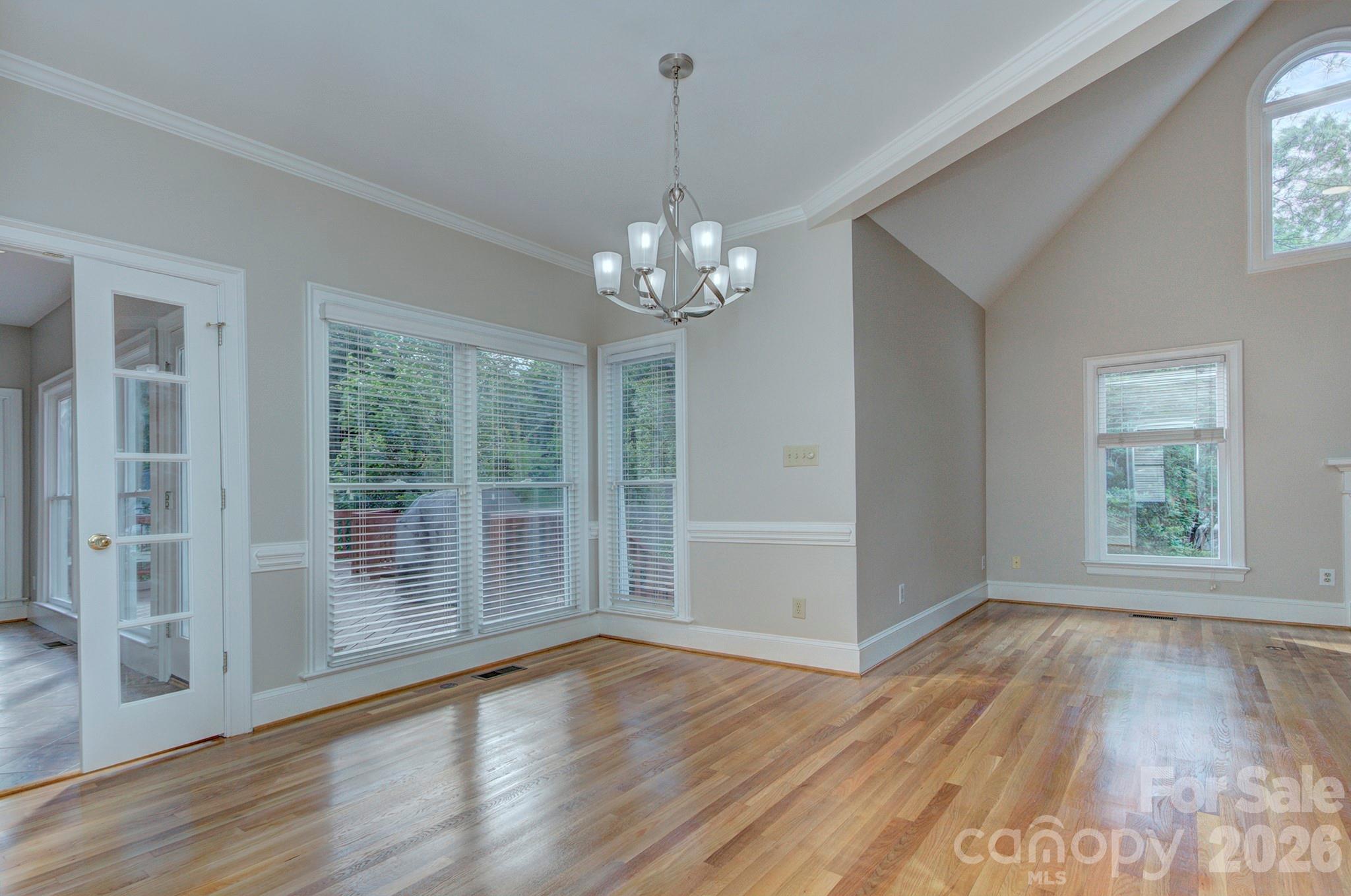 2000 Victorian Place — Charlotte