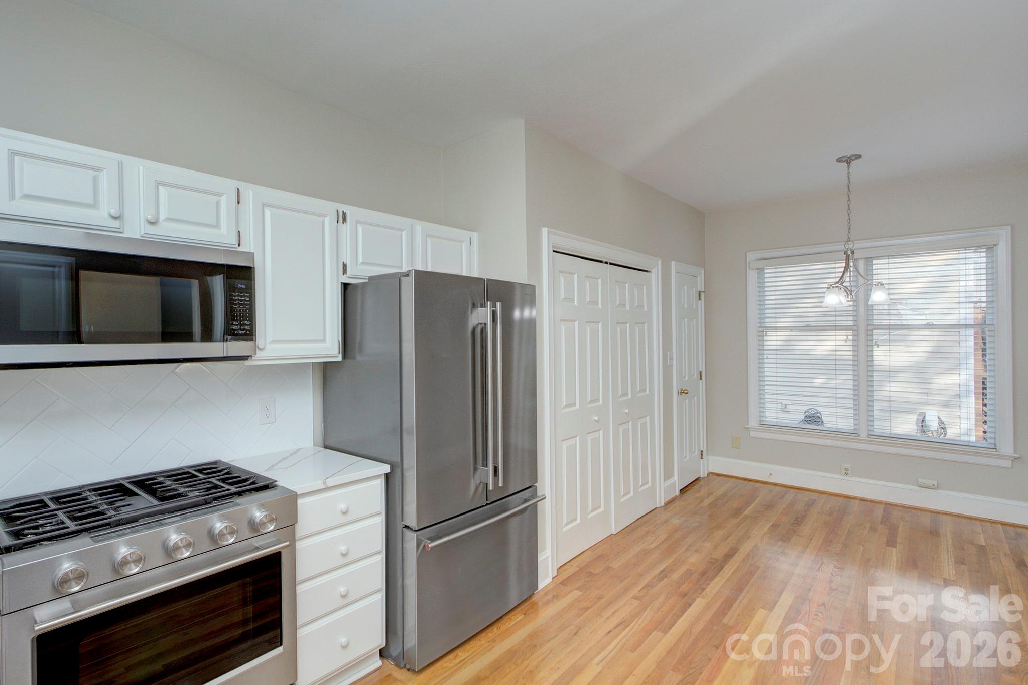 2000 Victorian Place — Charlotte