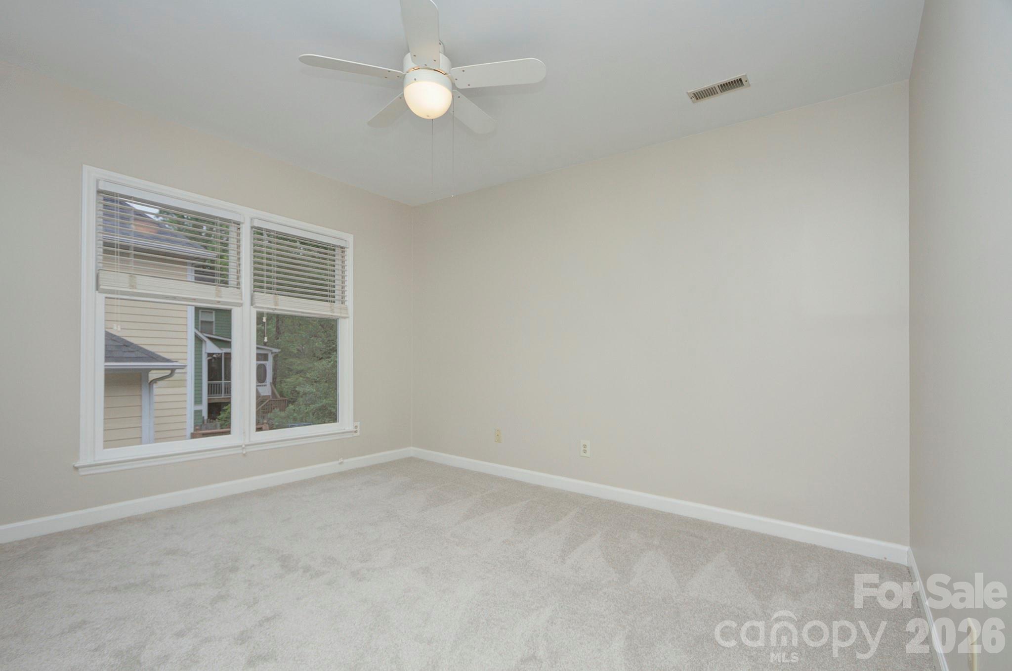 2000 Victorian Place — Charlotte