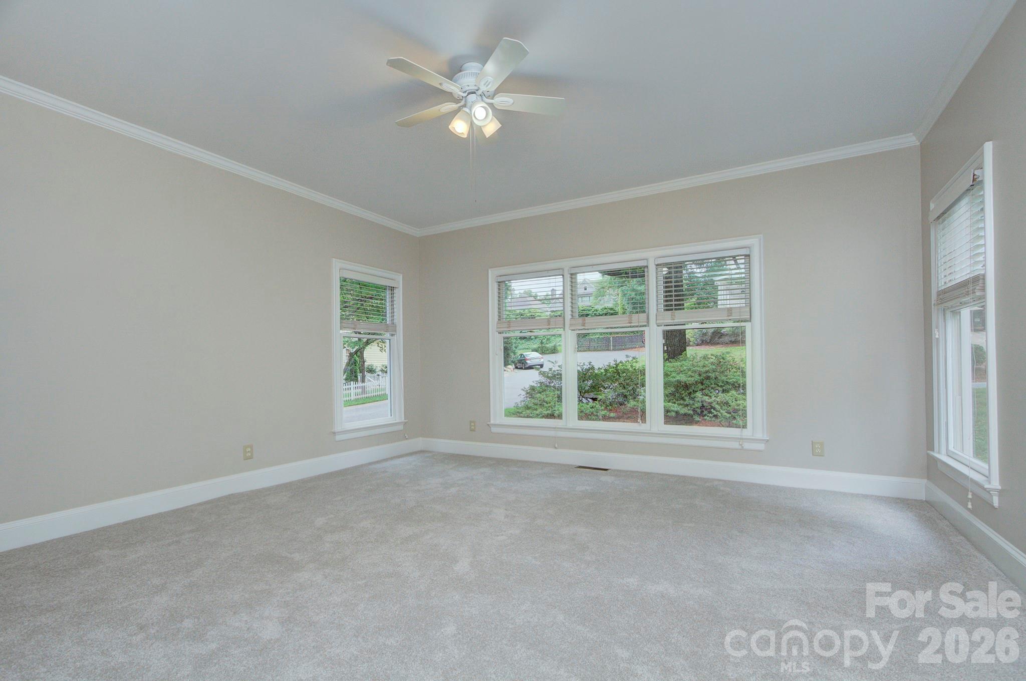 2000 Victorian Place — Charlotte