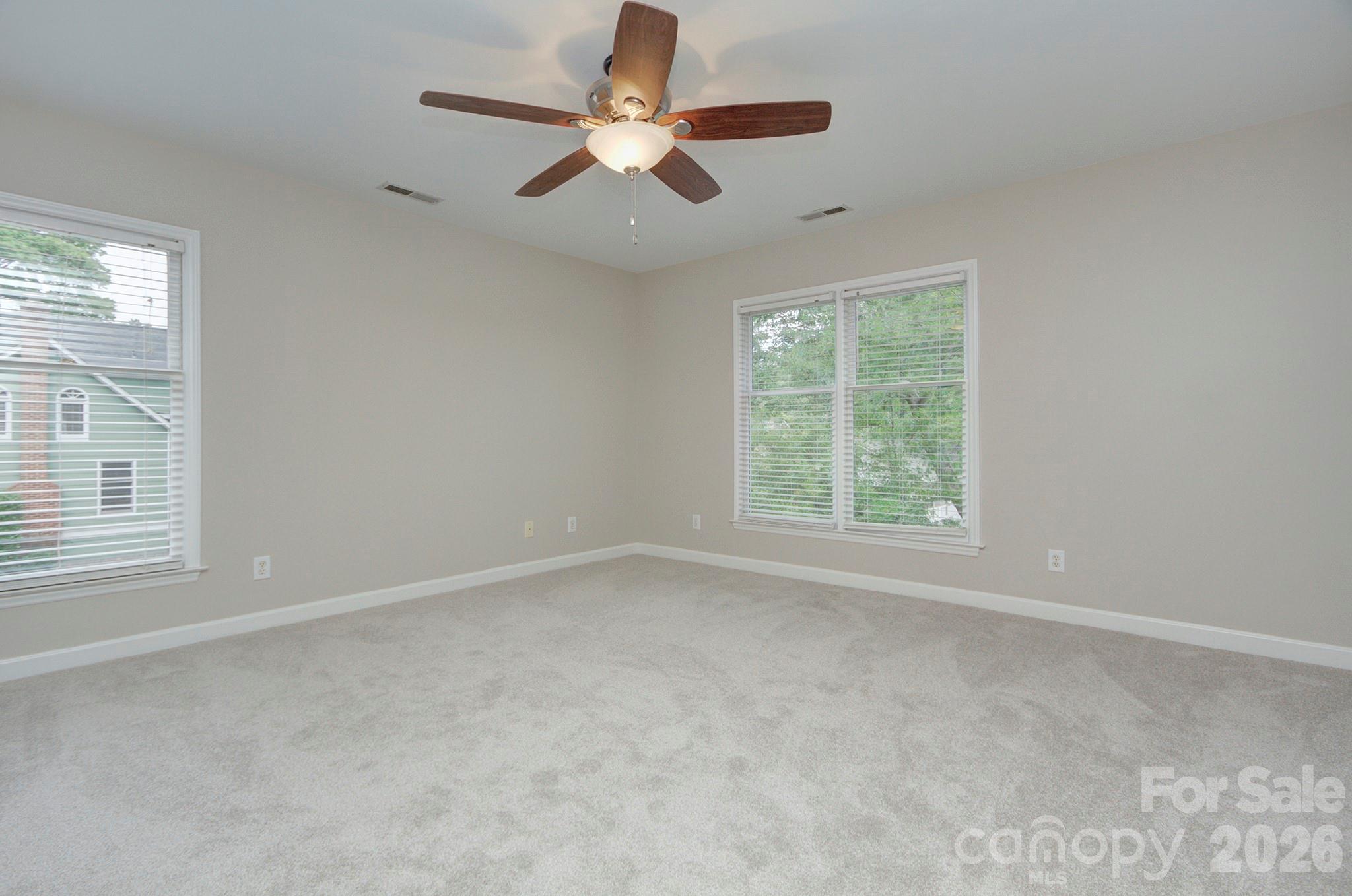 2000 Victorian Place — Charlotte