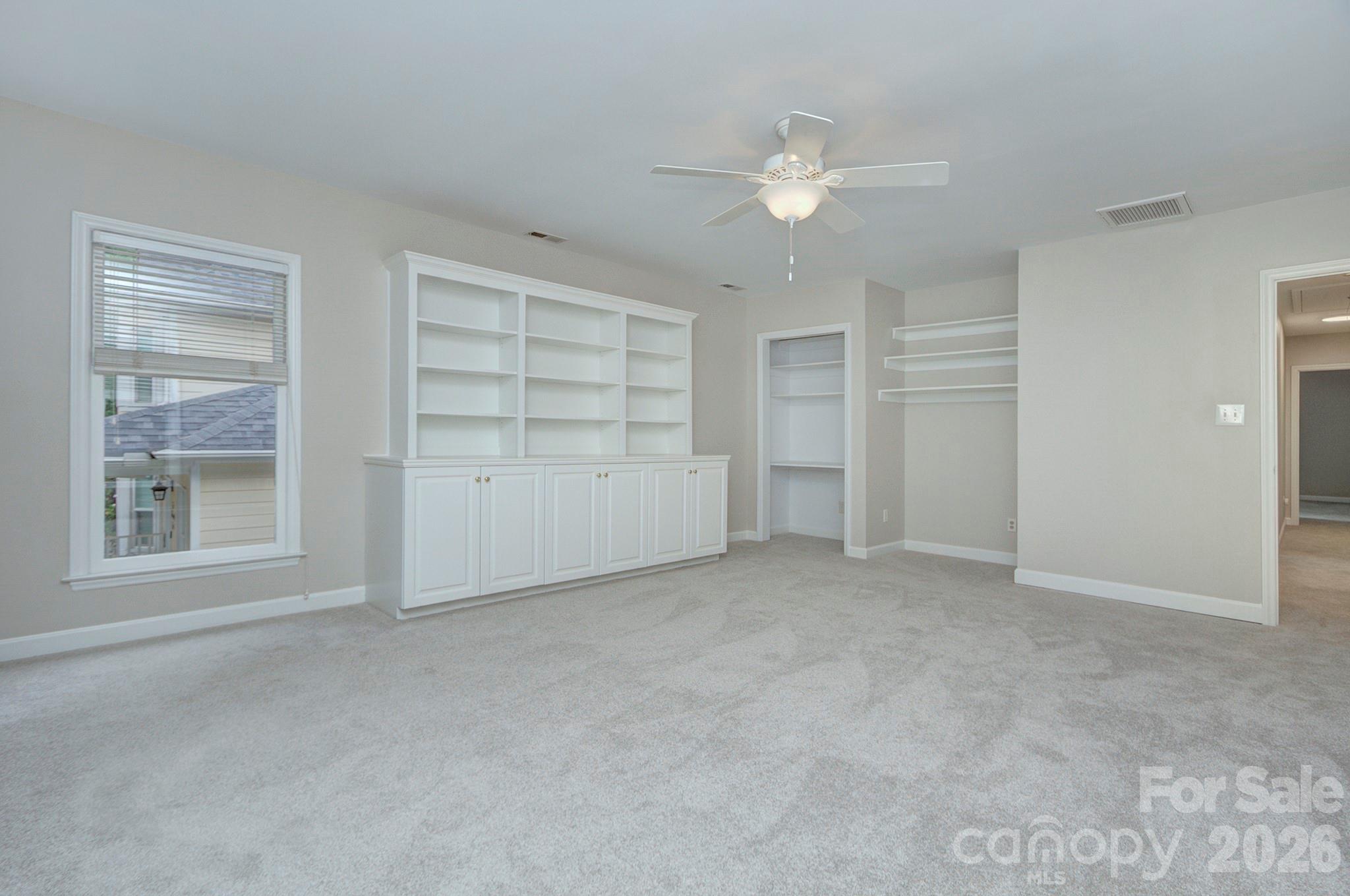 2000 Victorian Place — Charlotte
