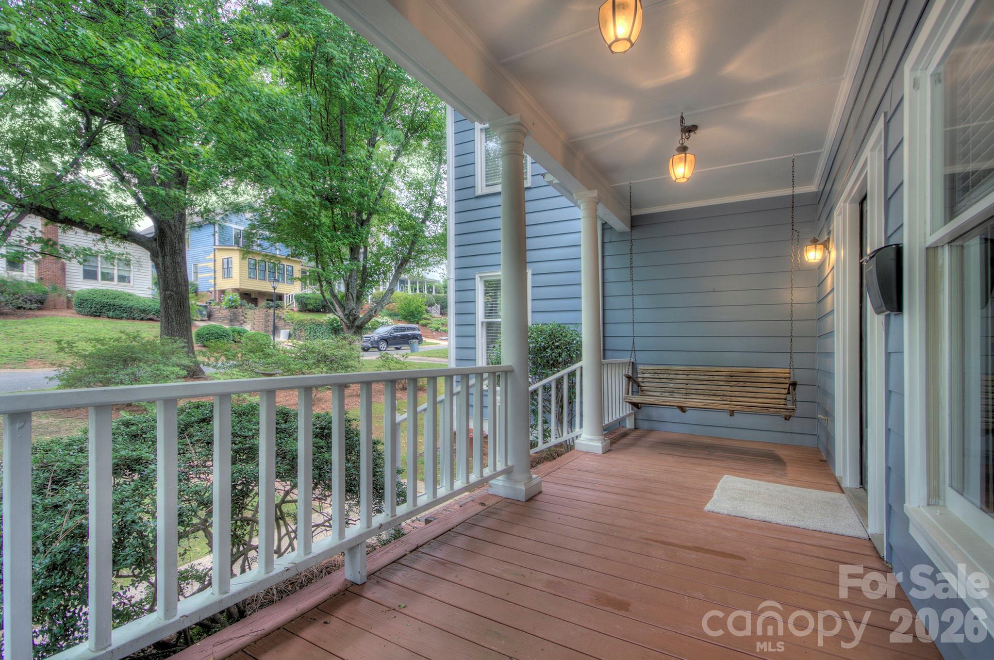 2000 Victorian Place — Charlotte