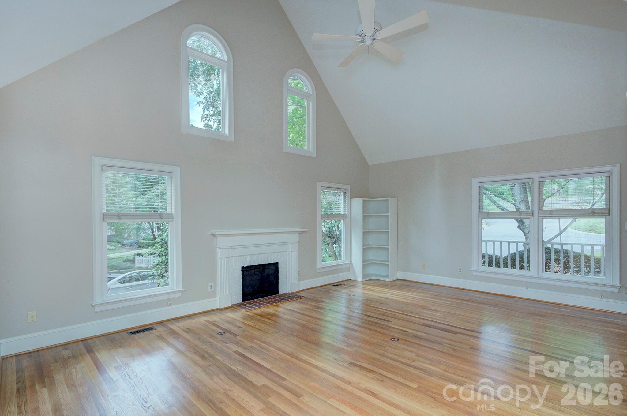 2000 Victorian Place — Charlotte