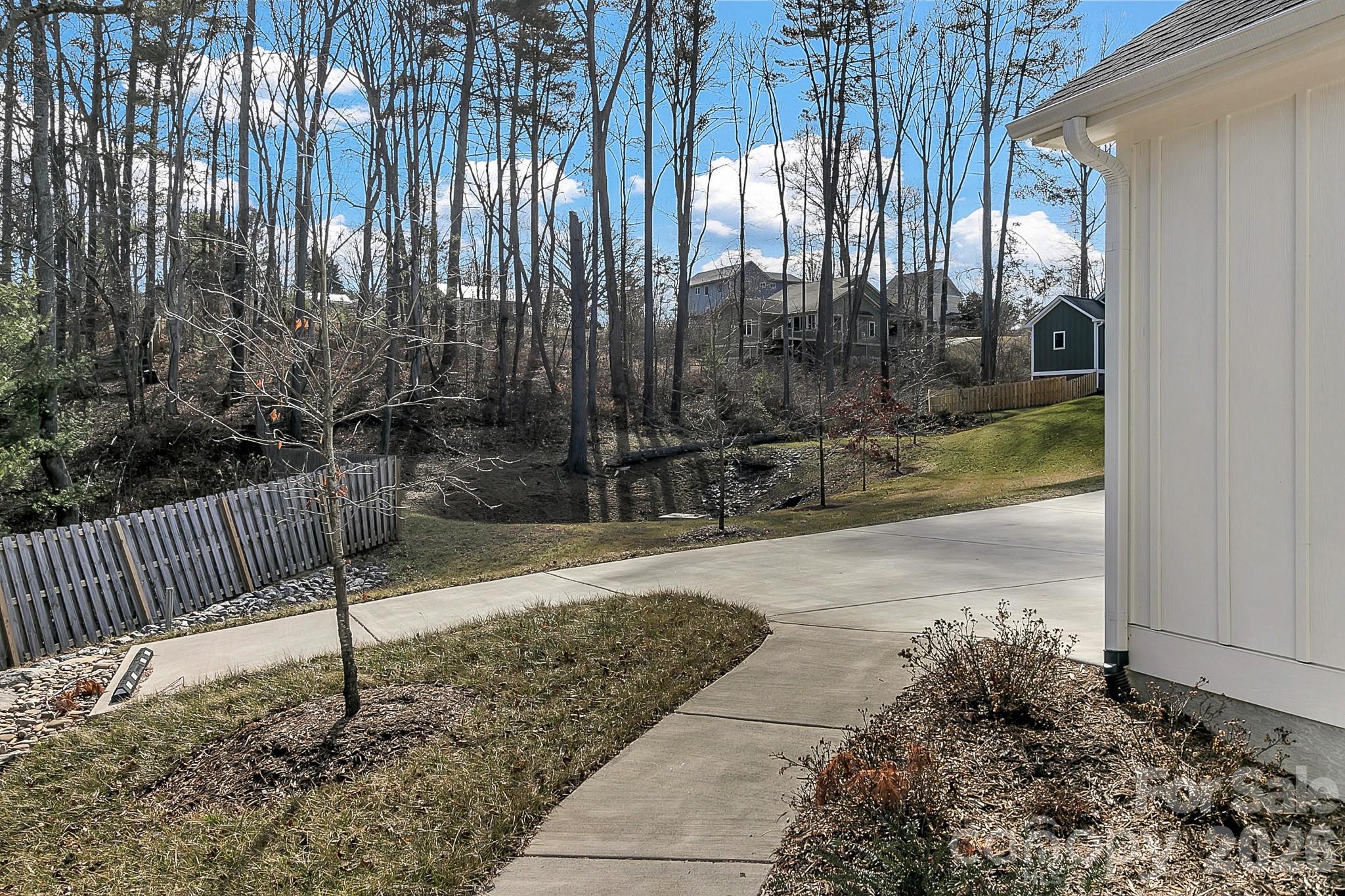40 Rangeley Drive — Asheville