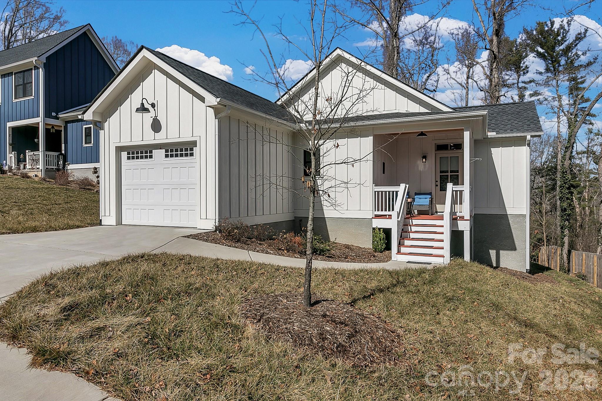 40 Rangeley Drive — Asheville
