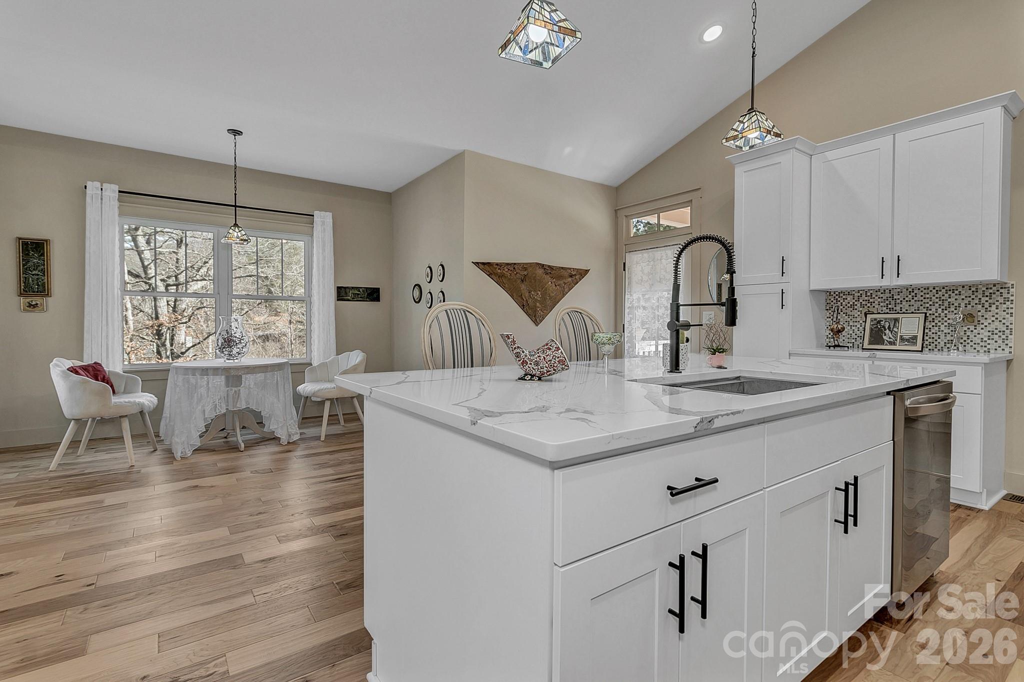 40 Rangeley Drive — Asheville