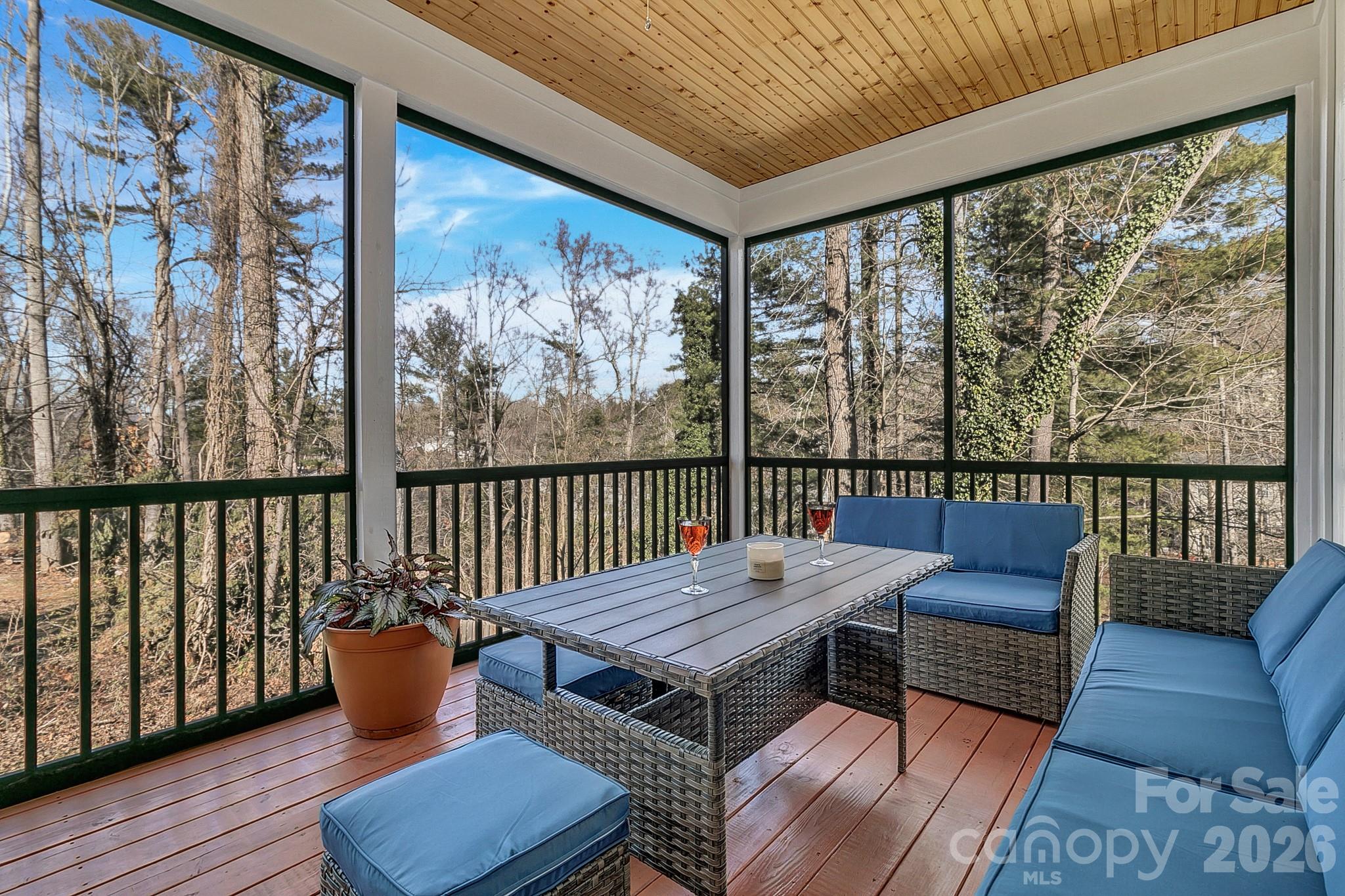 40 Rangeley Drive — Asheville