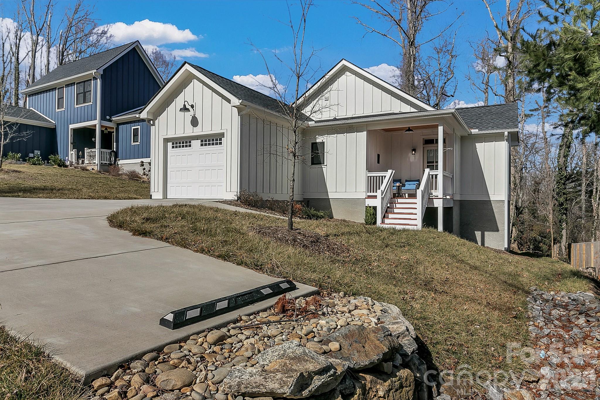 40 Rangeley Drive — Asheville