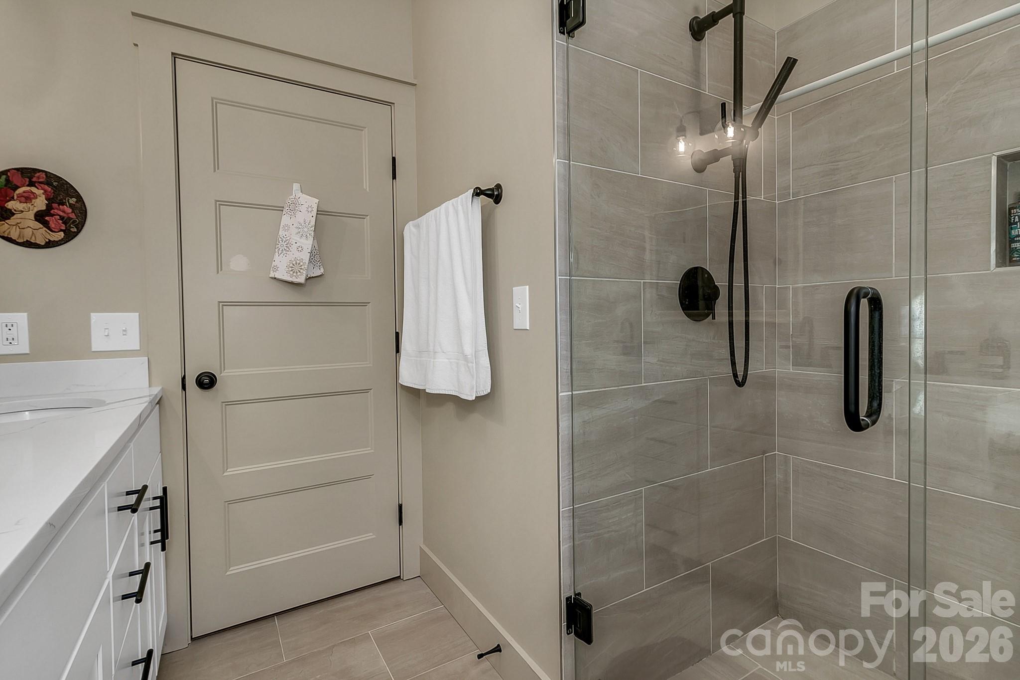 40 Rangeley Drive — Asheville
