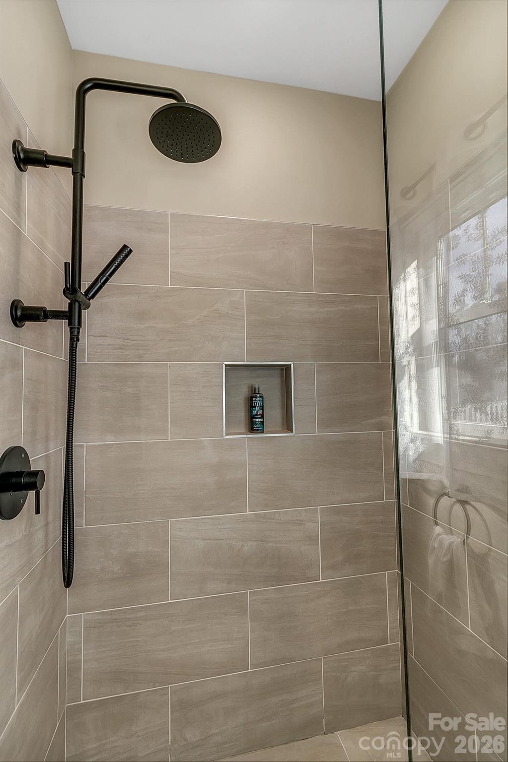 40 Rangeley Drive — Asheville
