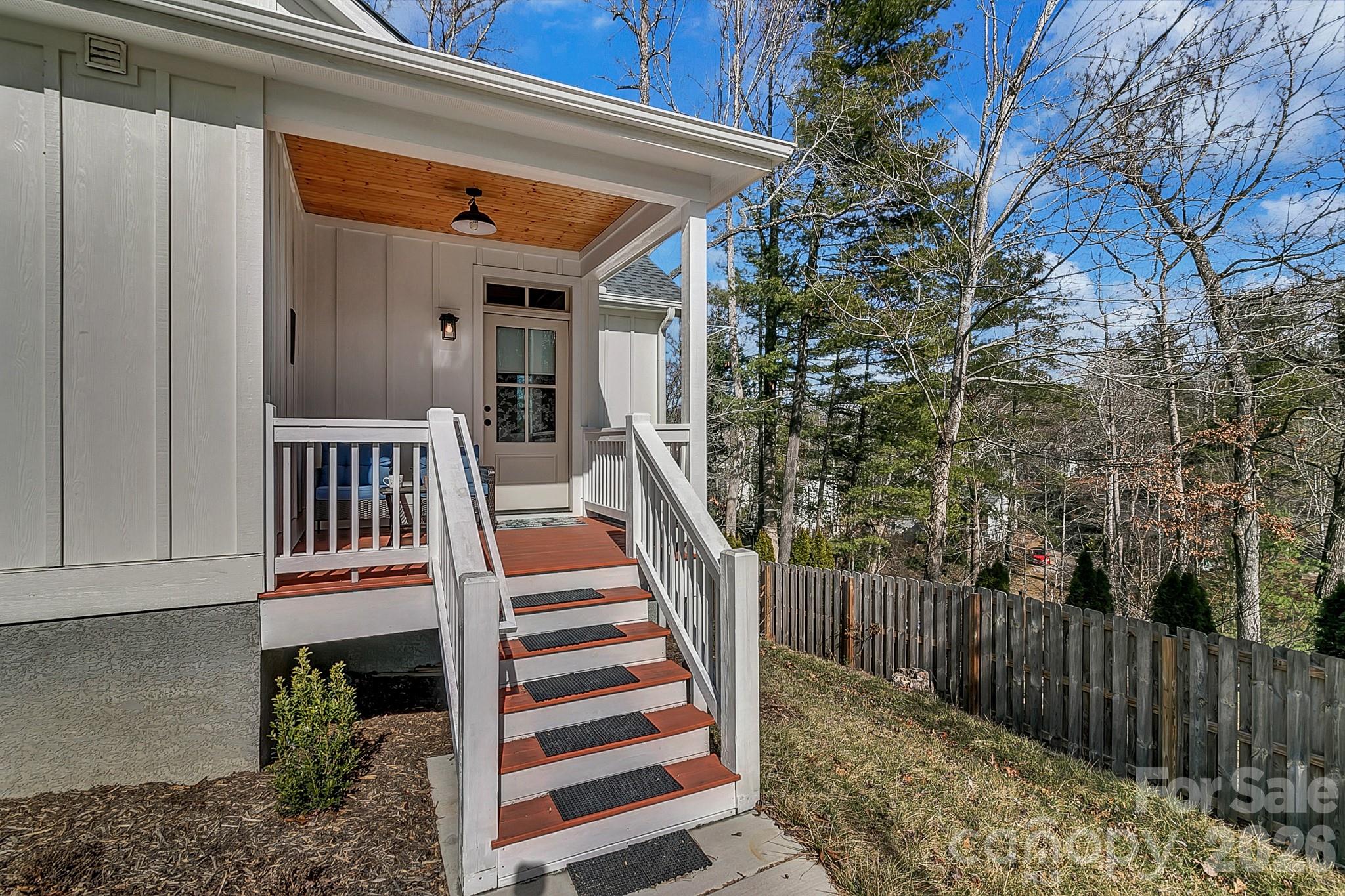 40 Rangeley Drive — Asheville