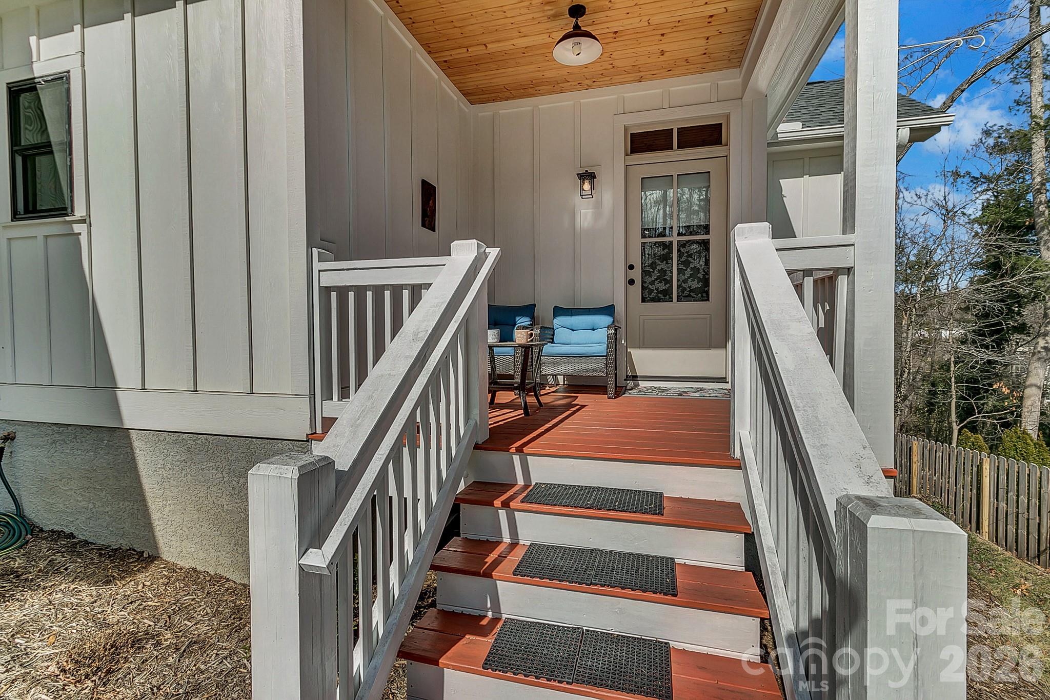40 Rangeley Drive — Asheville