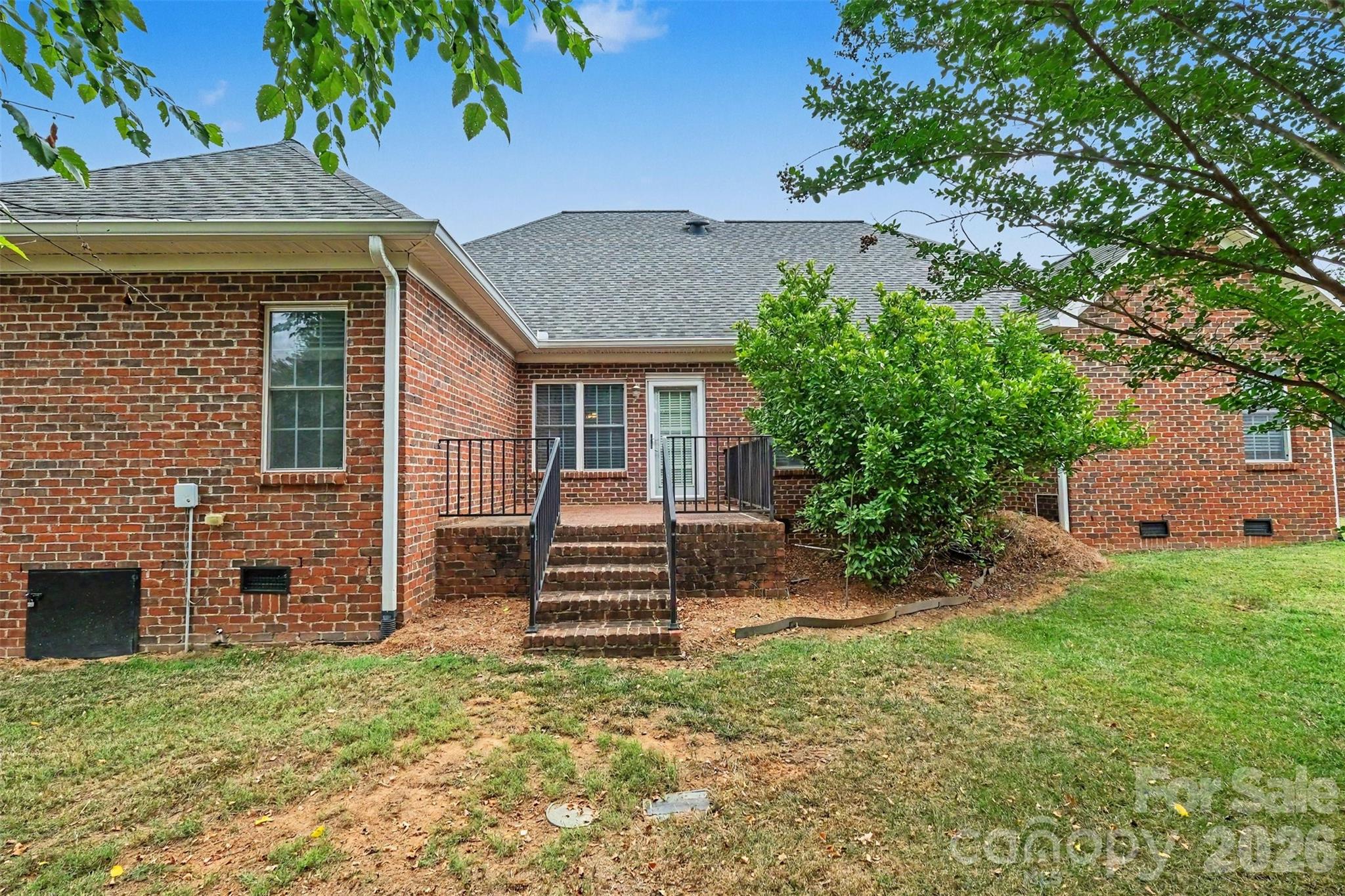 115 Blakemore Drive — Shelby