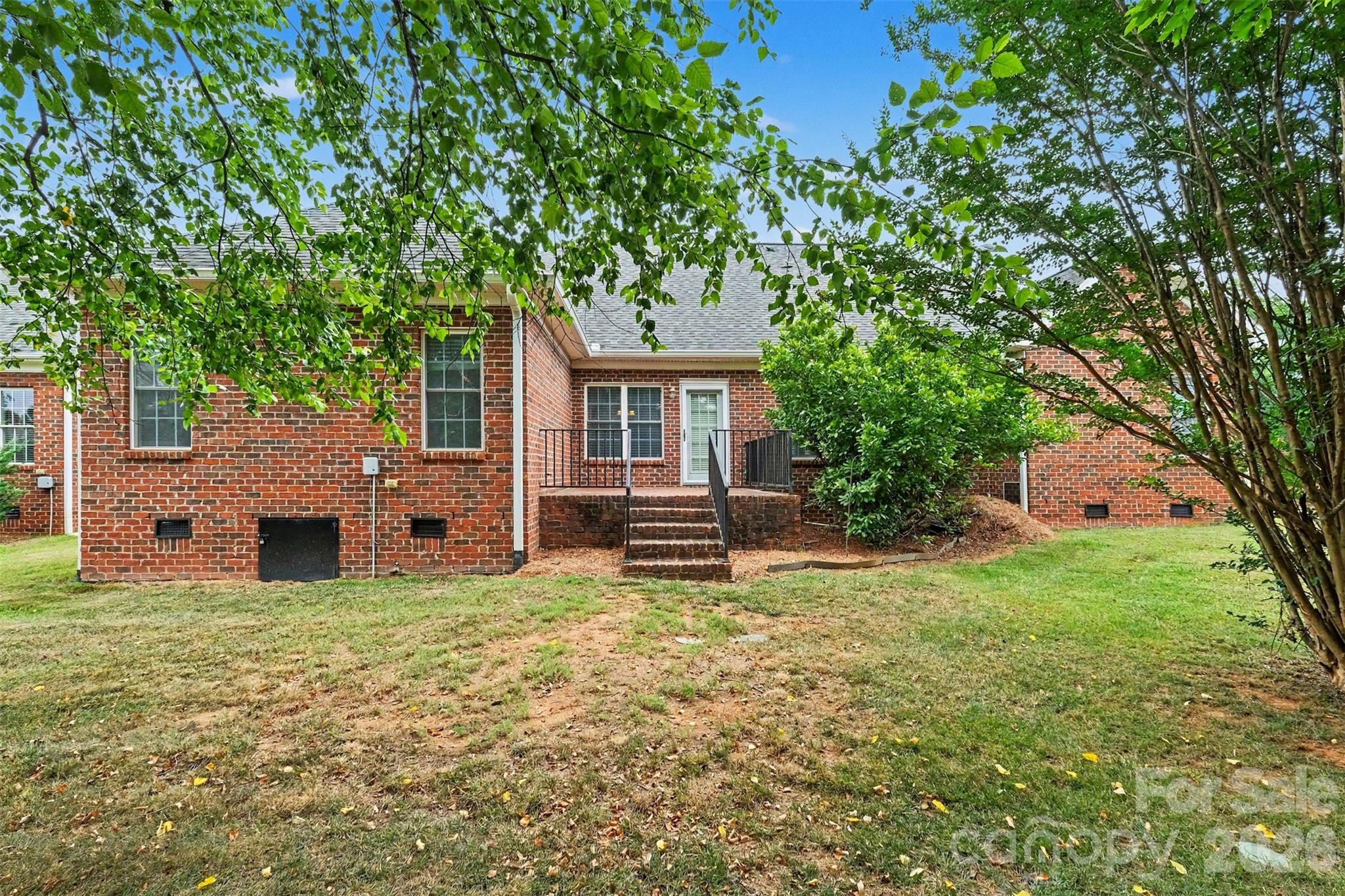 115 Blakemore Drive — Shelby