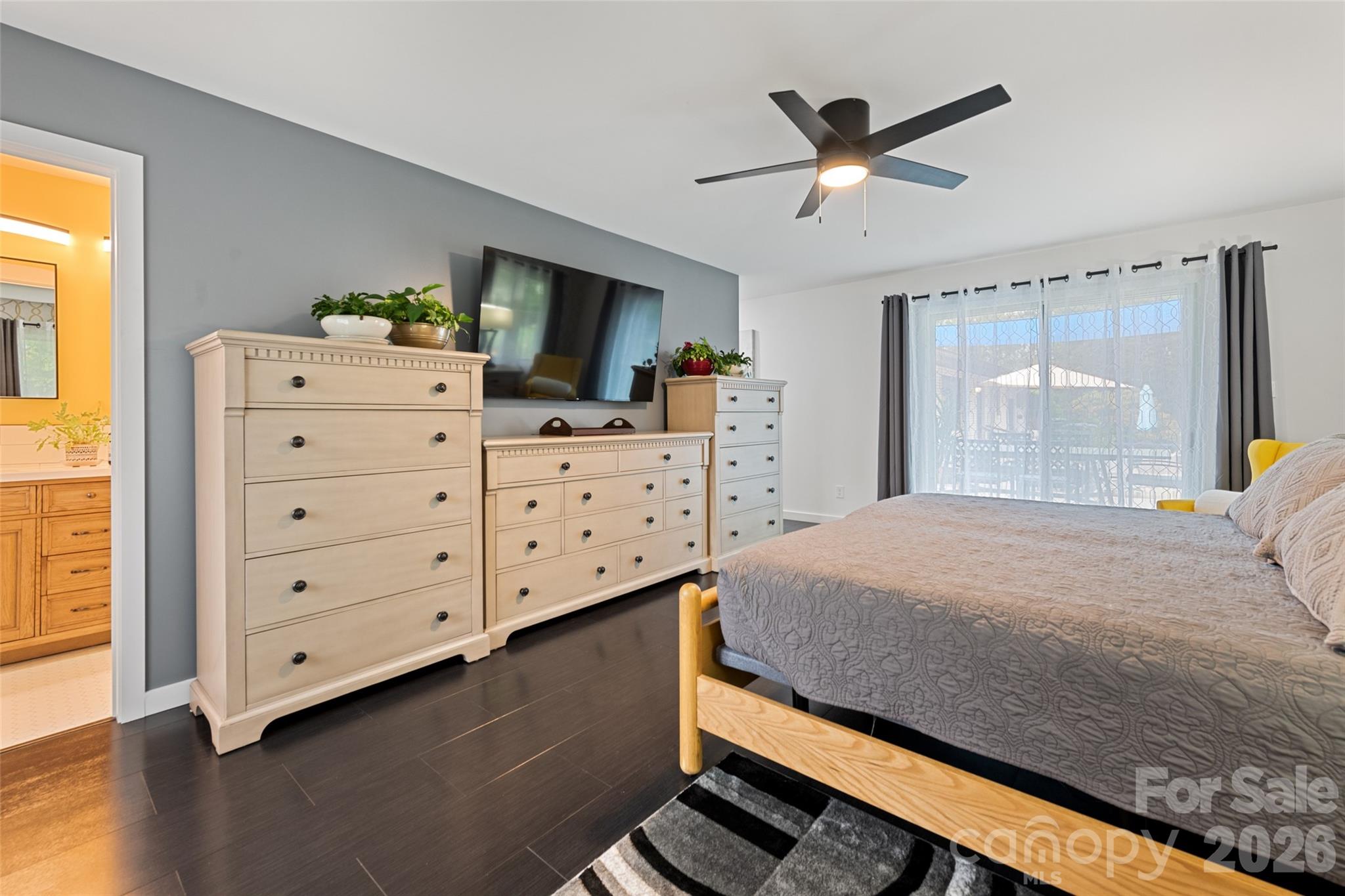 225 Valley View Terrace — Waynesville