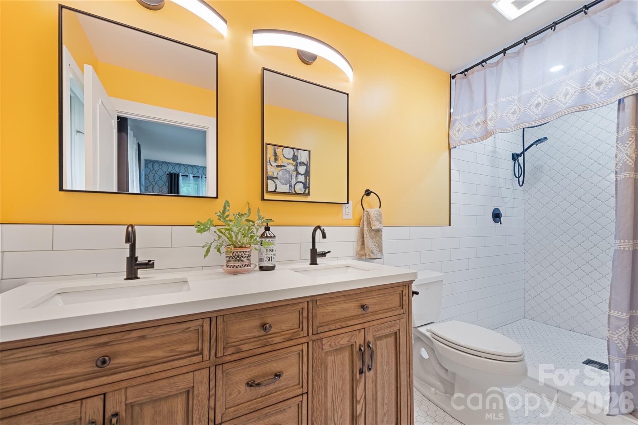 225 Valley View Terrace — Waynesville