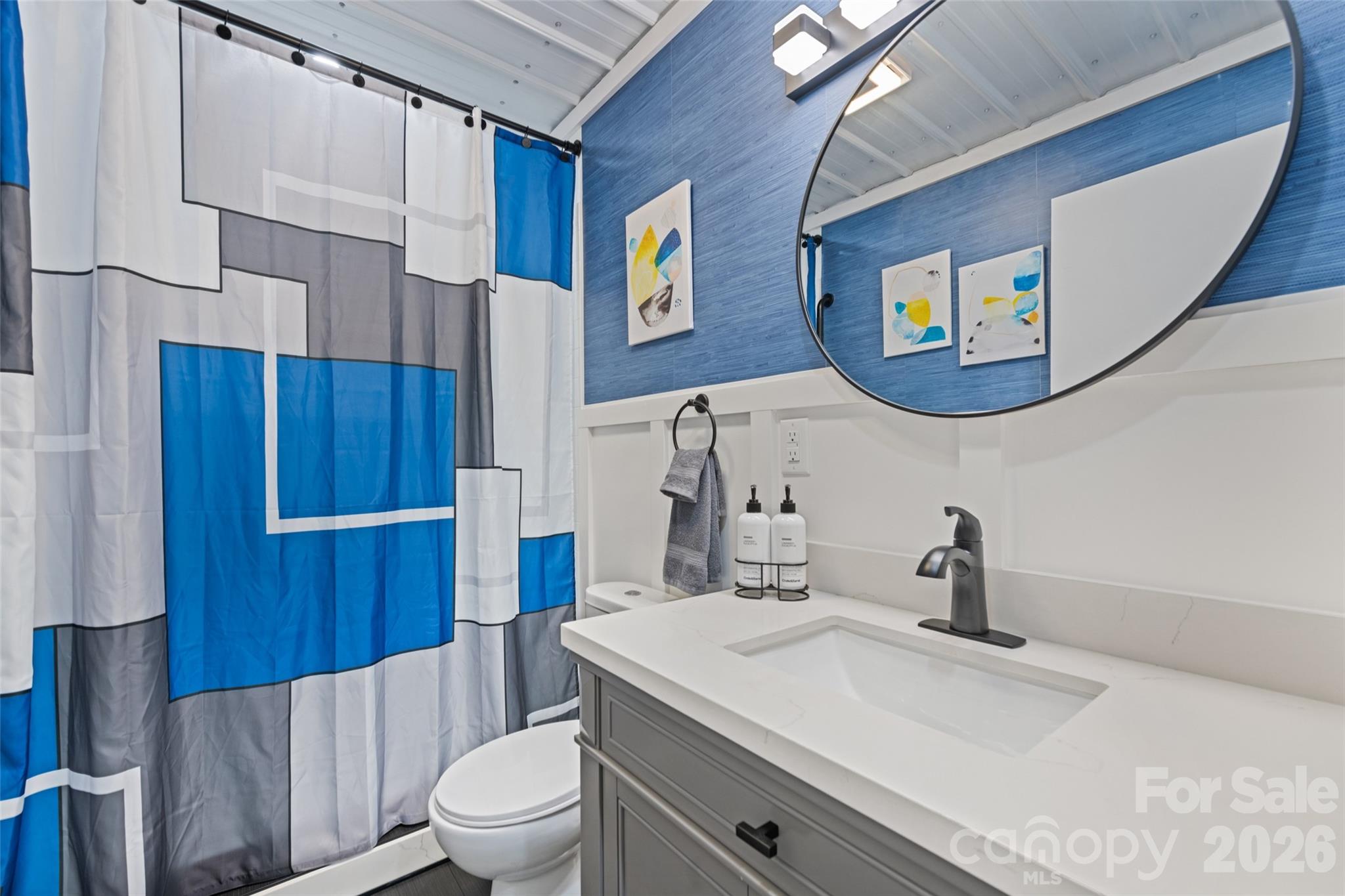 225 Valley View Terrace — Waynesville