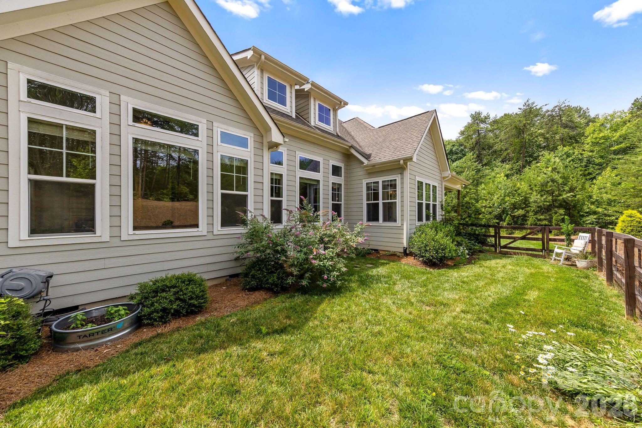3207 James Plantation Drive — Denver